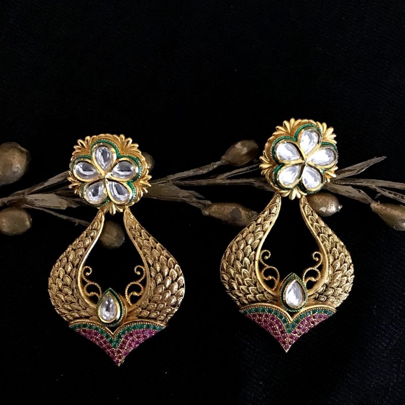 Antique Gold Plated Kundan Chandbali Earring 13928-1017 - Dazzles Jewellery