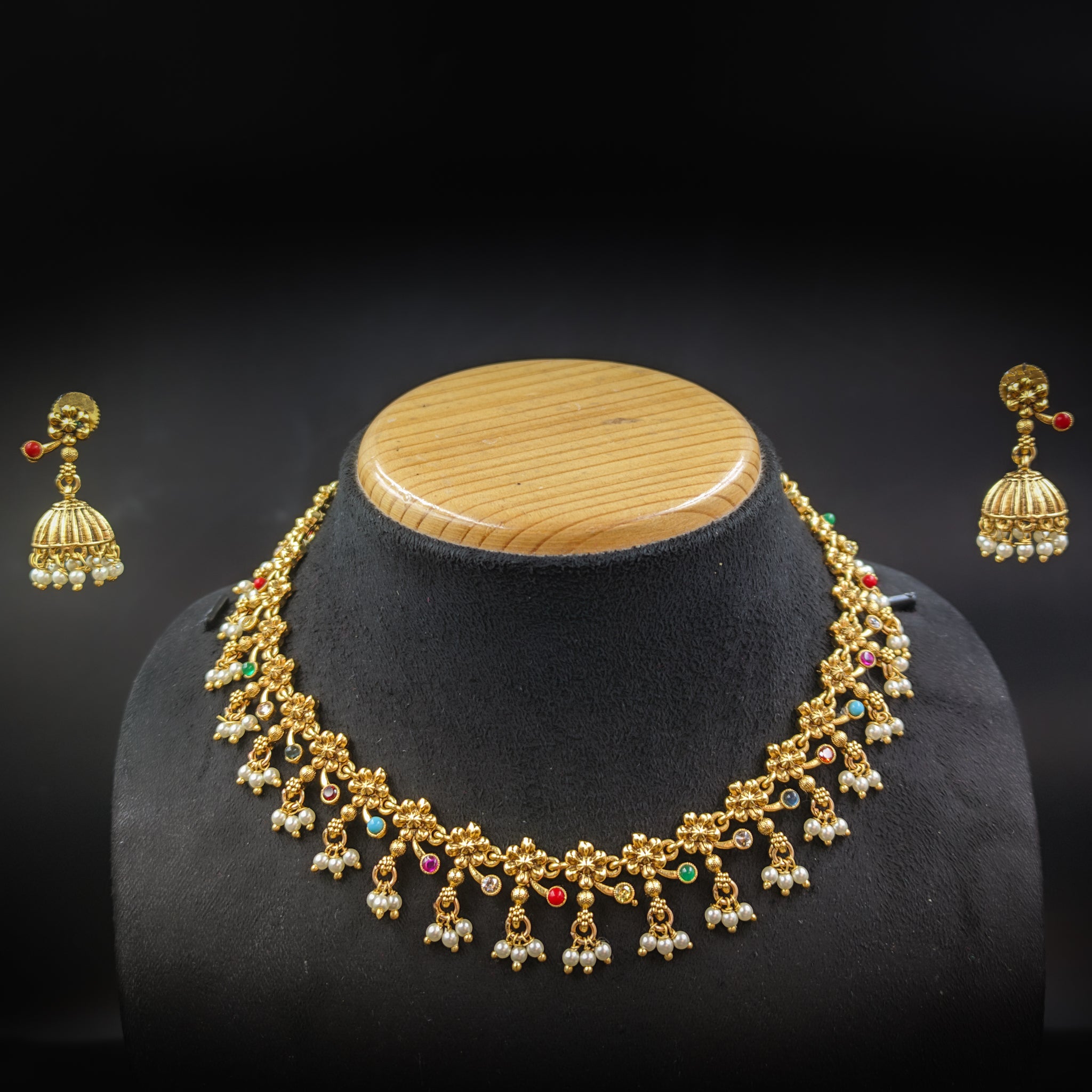 Round Neck Antique Necklace Set 6436-28 - Dazzles Jewellery