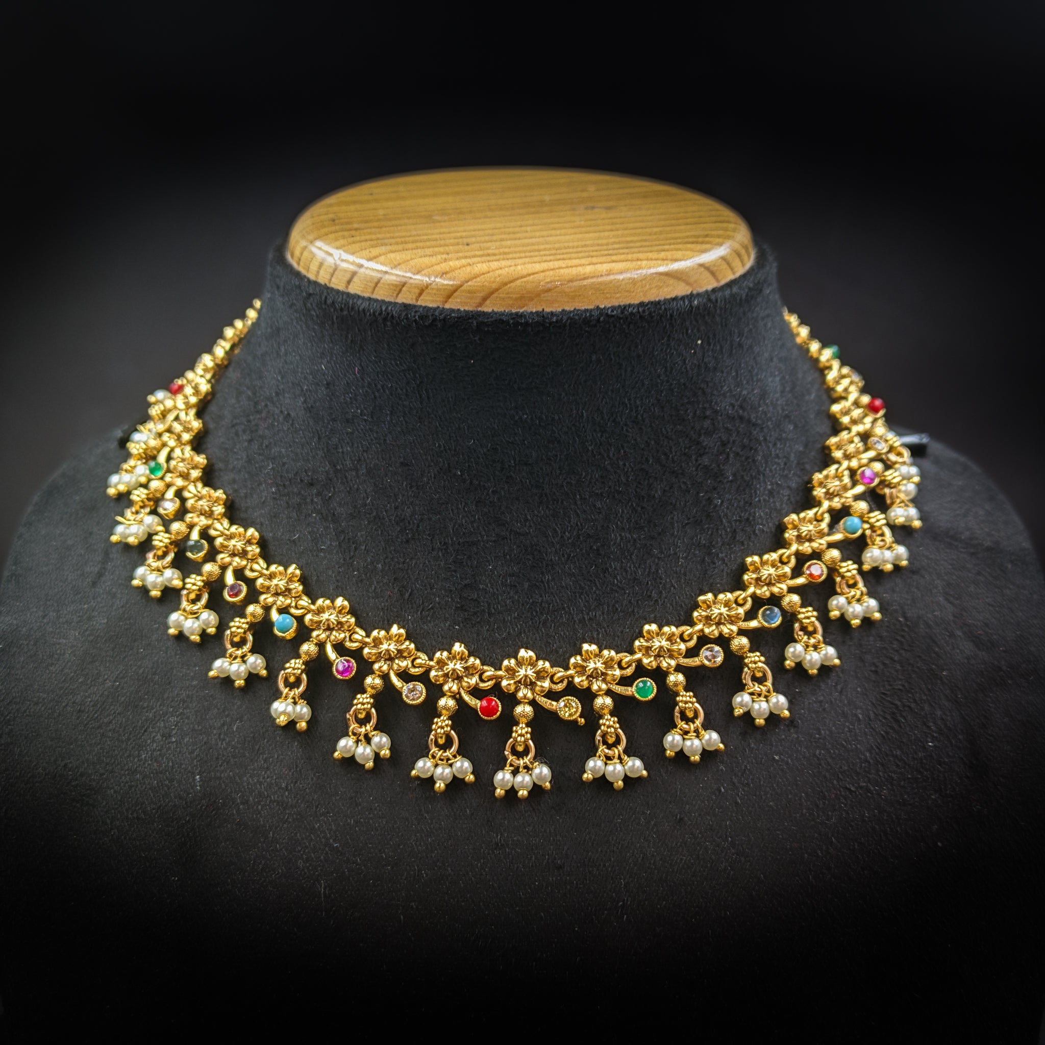Round Neck Antique Necklace Set 6436-28 - Dazzles Jewellery
