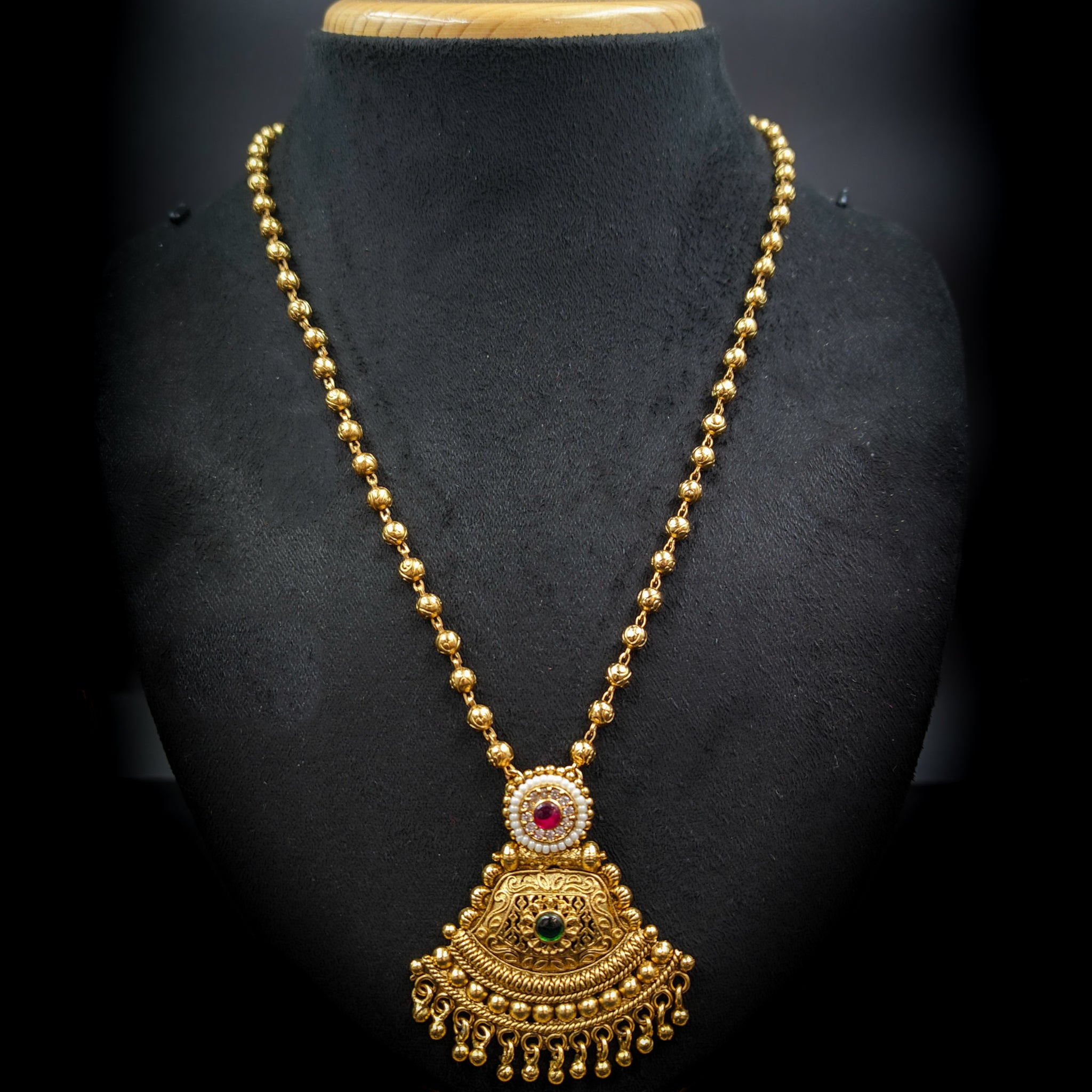 Medium Antique Pendant Set 7014-1 - Dazzles Jewellery