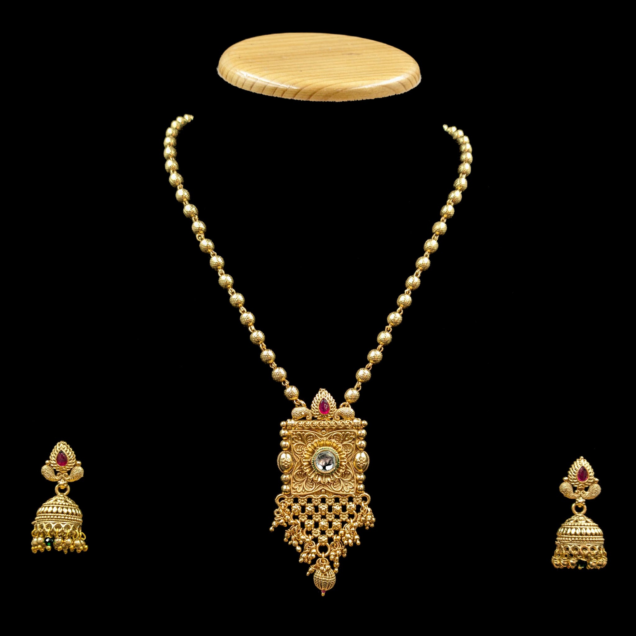 Medium Antique Pendant Set 7026-1 - Dazzles Jewellery