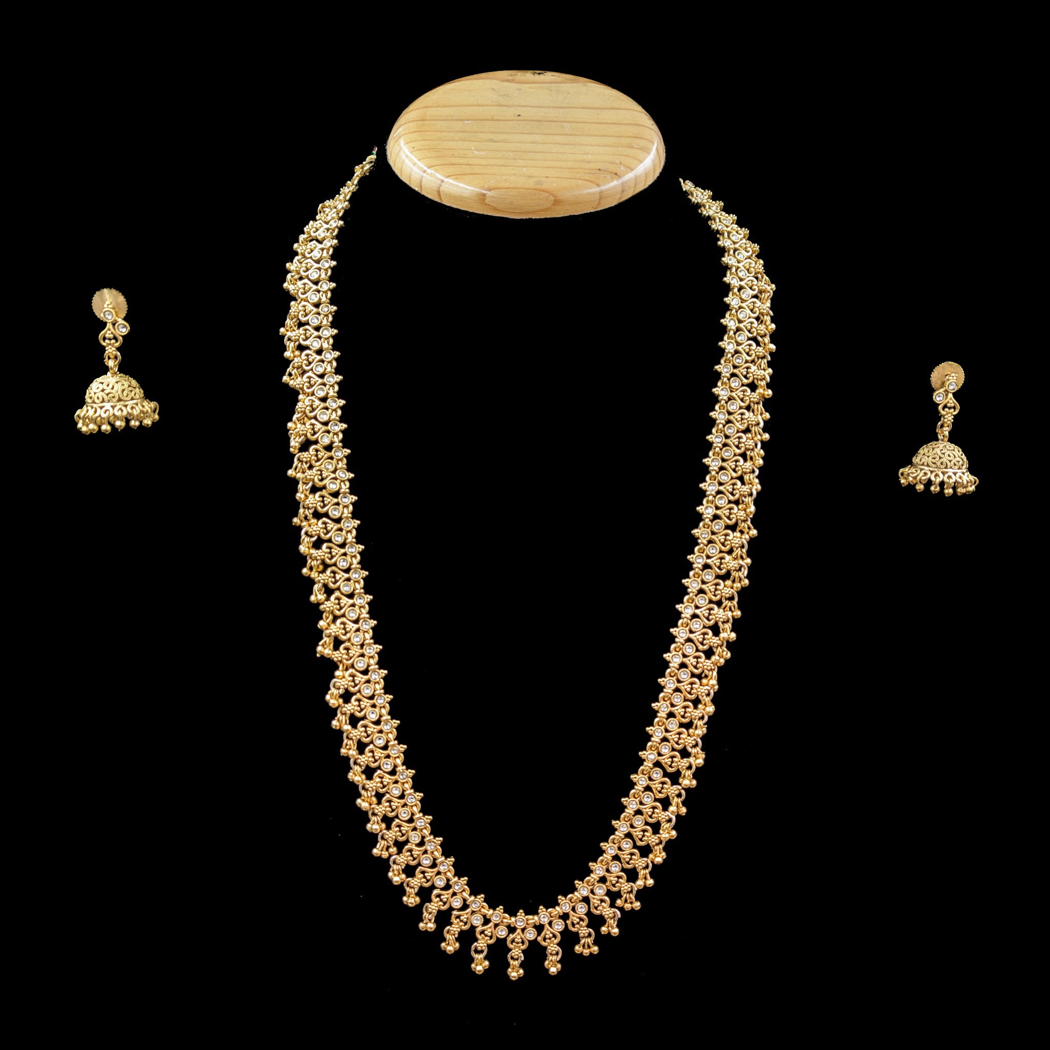 Long Neck Antique Necklace Set 6437-28 - Dazzles Jewellery