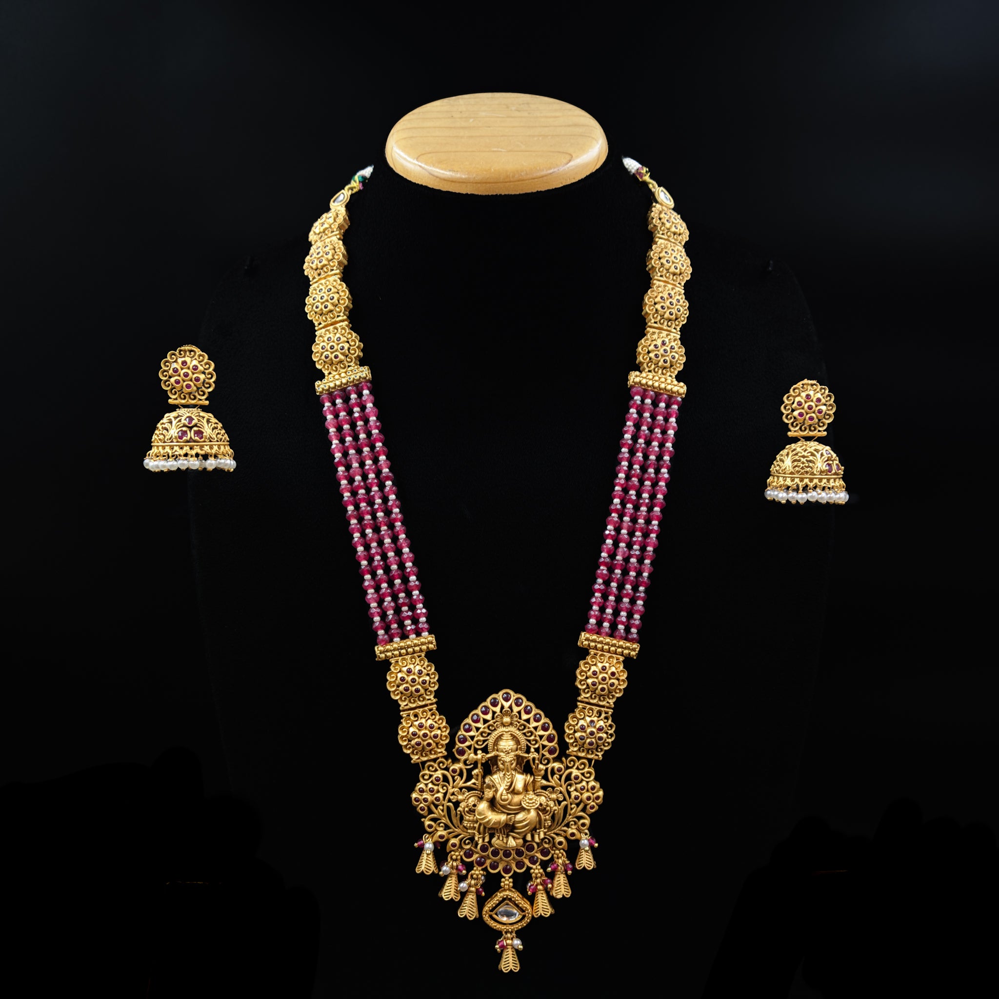 Designer Temple Pendant Set 7716-21 - Dazzles Jewellery