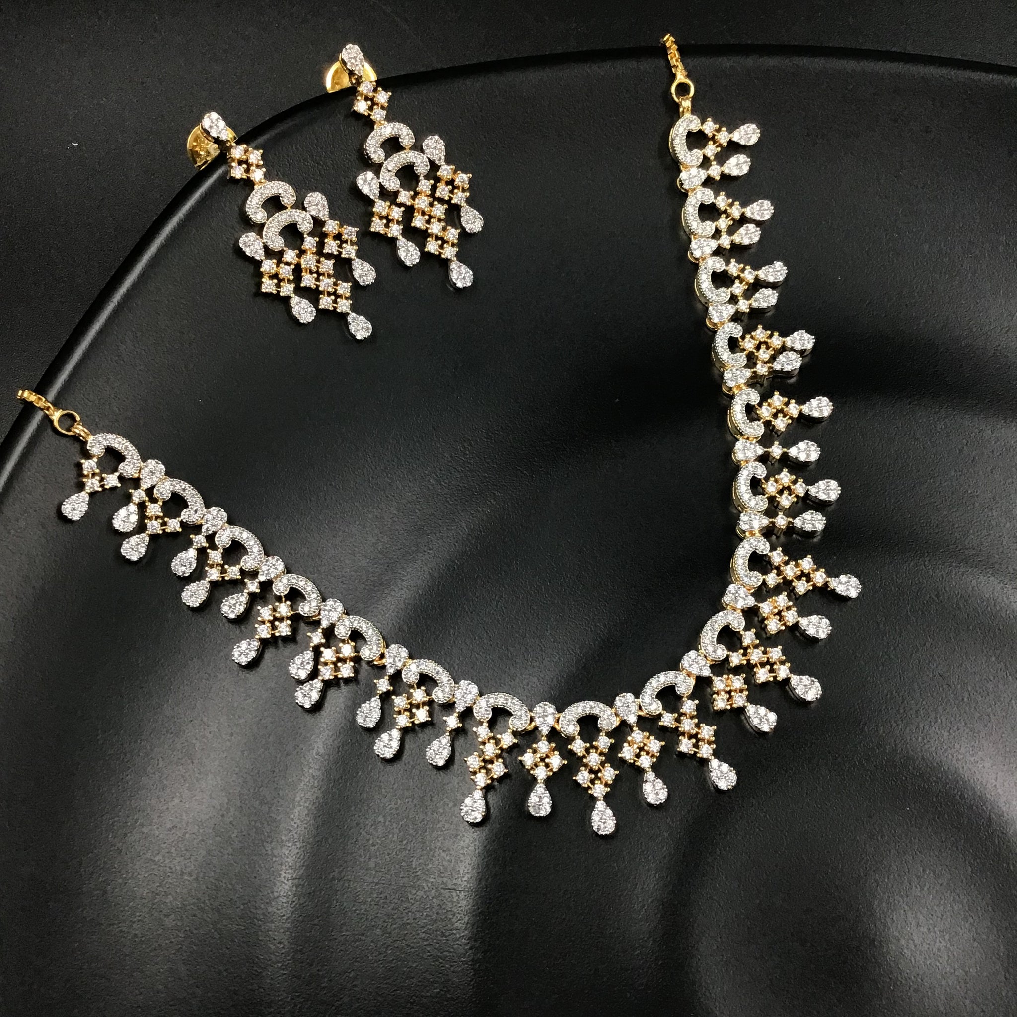 Round Neck Zircon/AD Necklace 3261-08 - Dazzles Jewellery