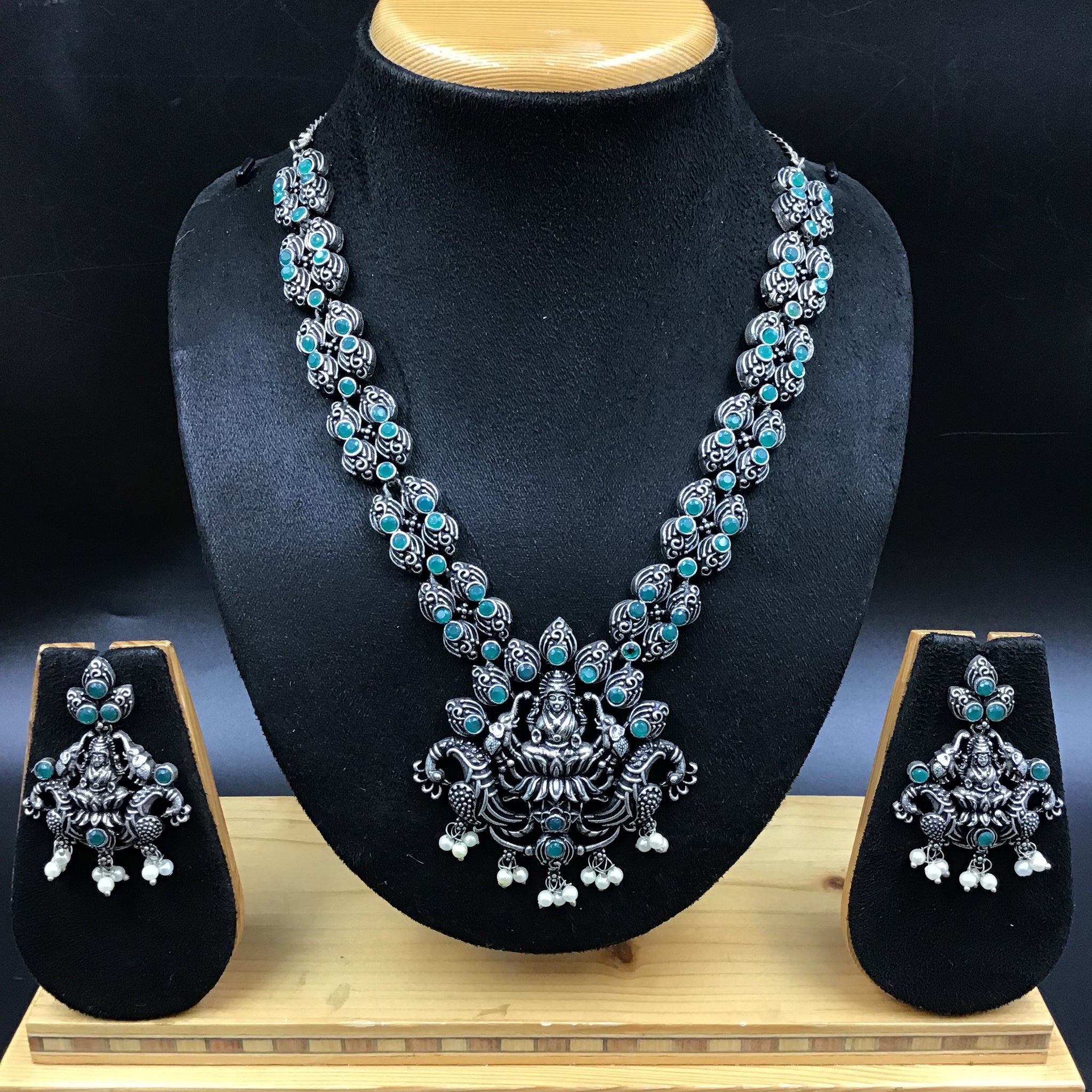 Green Oxidized Necklace Set - Dazzles Jewellery