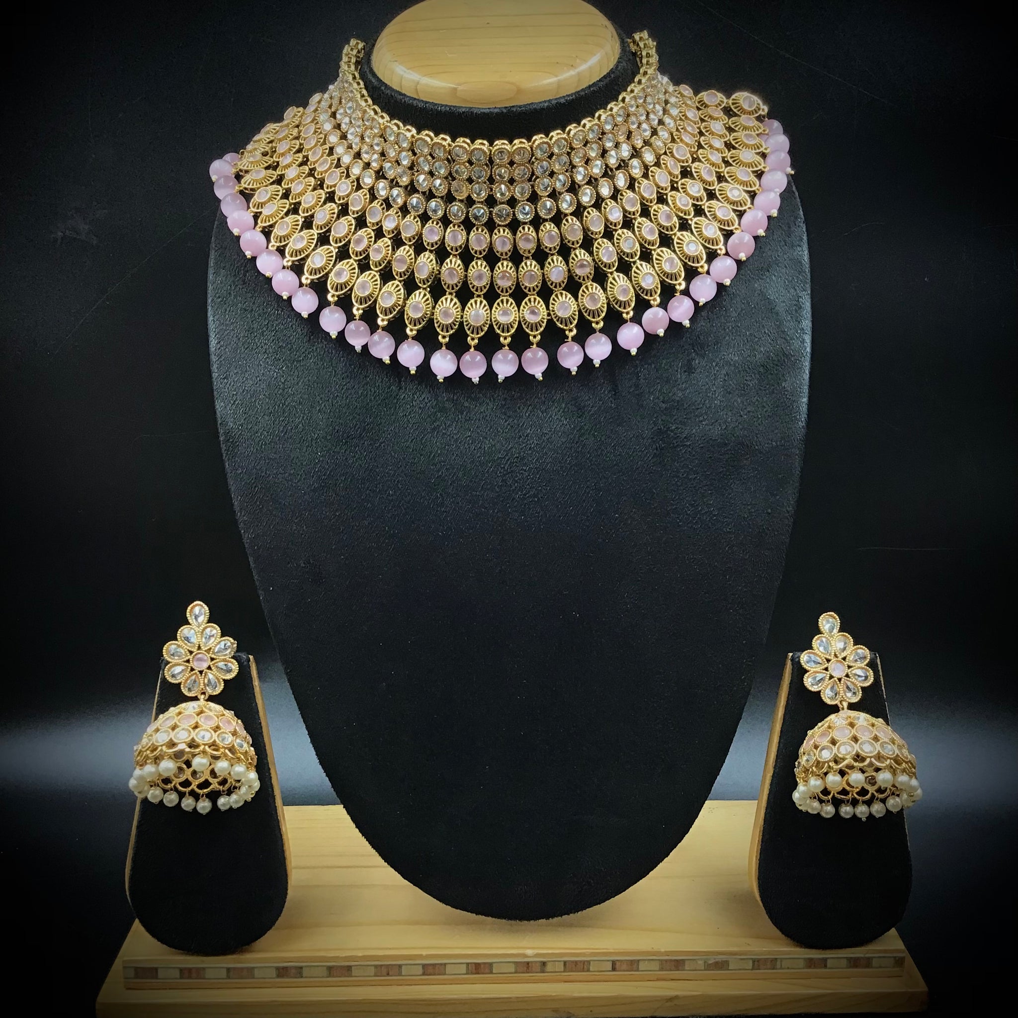Antique Gold Finish Necklace Set - Dazzles Jewellery