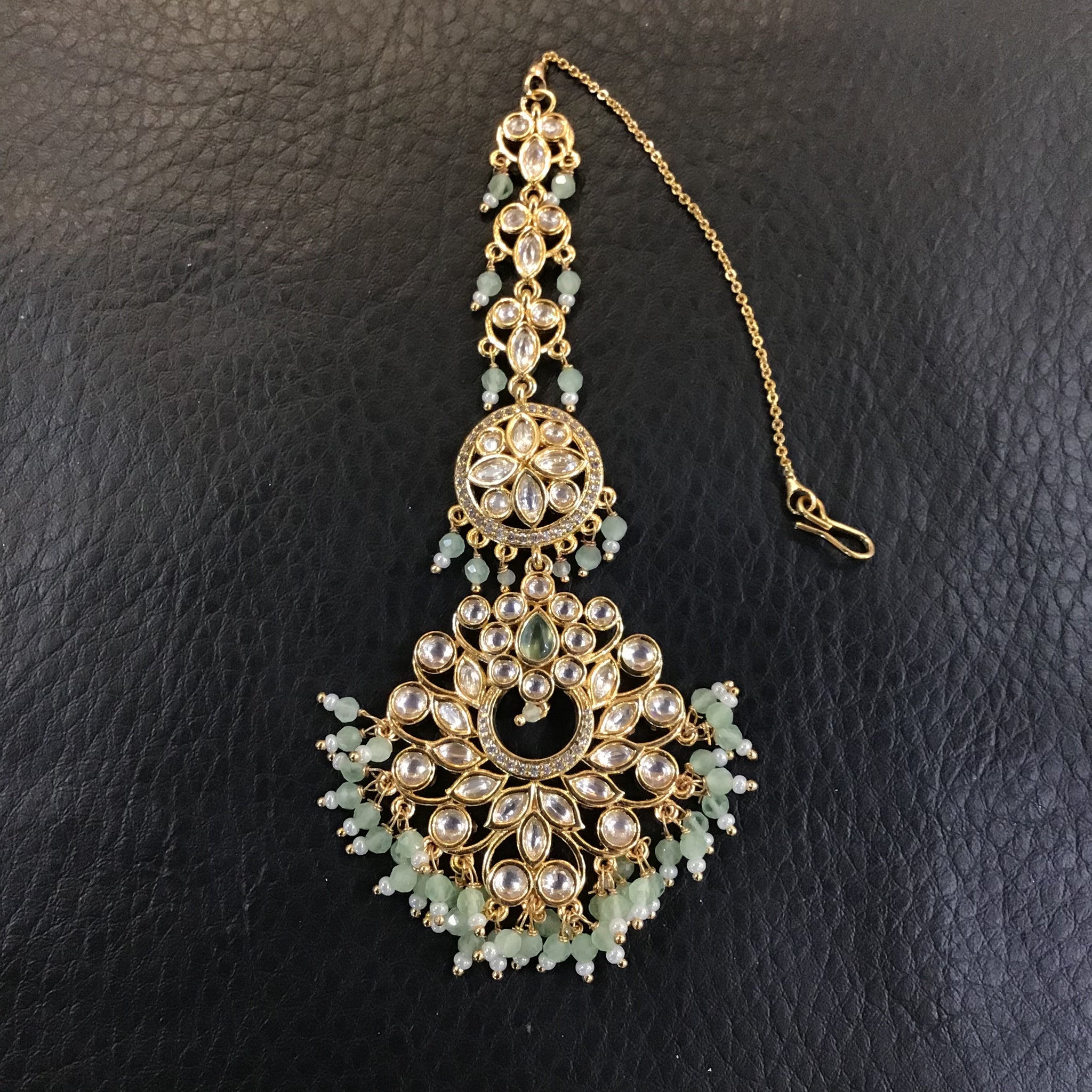 Kundan Mint Green Maang Tikka 19916-7100 - Dazzles Jewellery