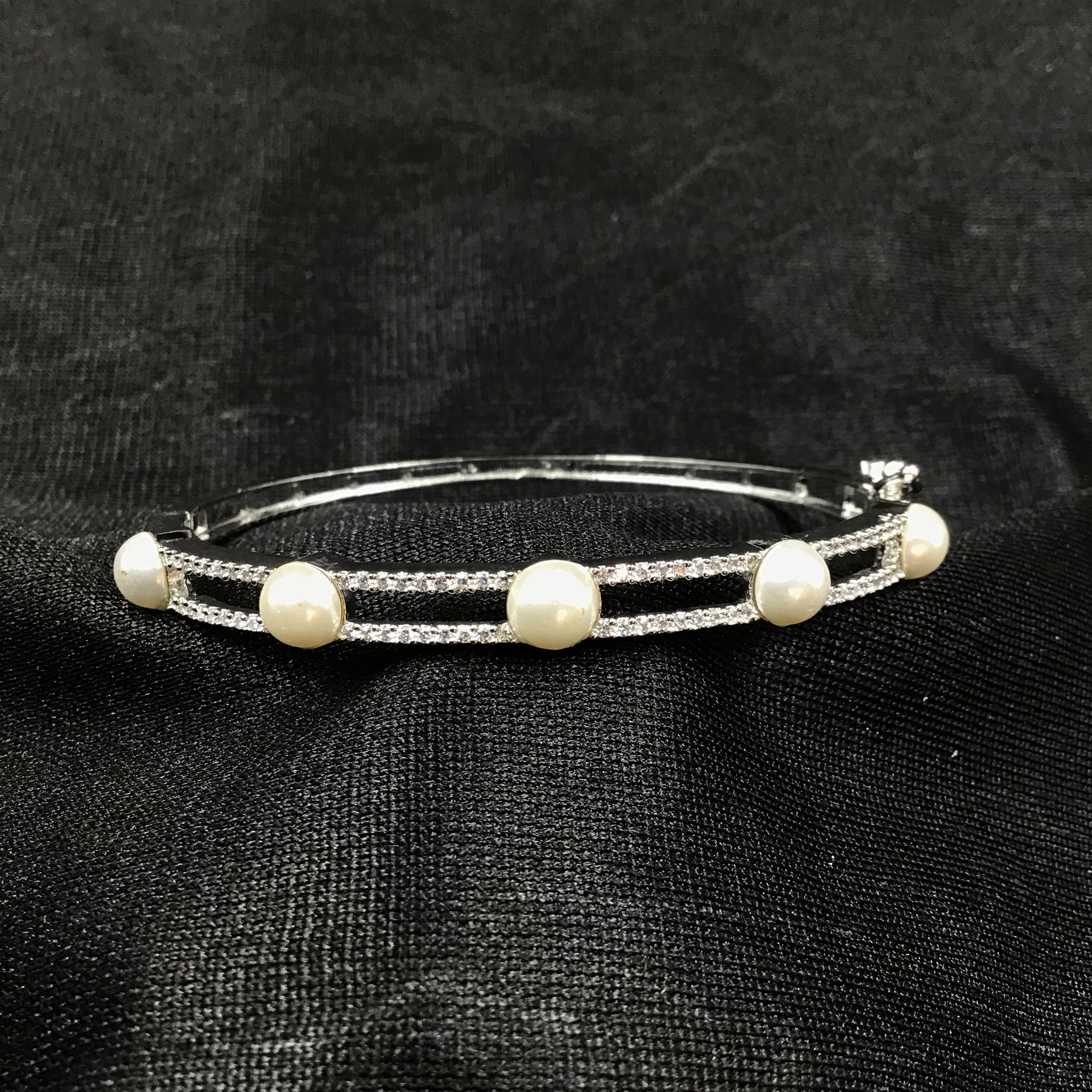 Openable Zircon/AD Bracelet 3242-11 - Dazzles Jewellery