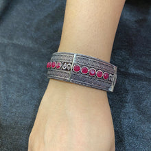 Bangles/Kada 1341-31 - Dazzles Jewellery