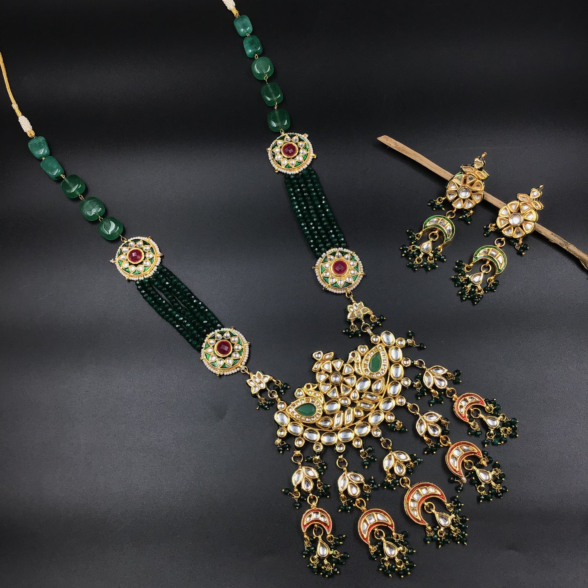 Green Kundan Pendant Set   13322-0293 - Dazzles Jewellery