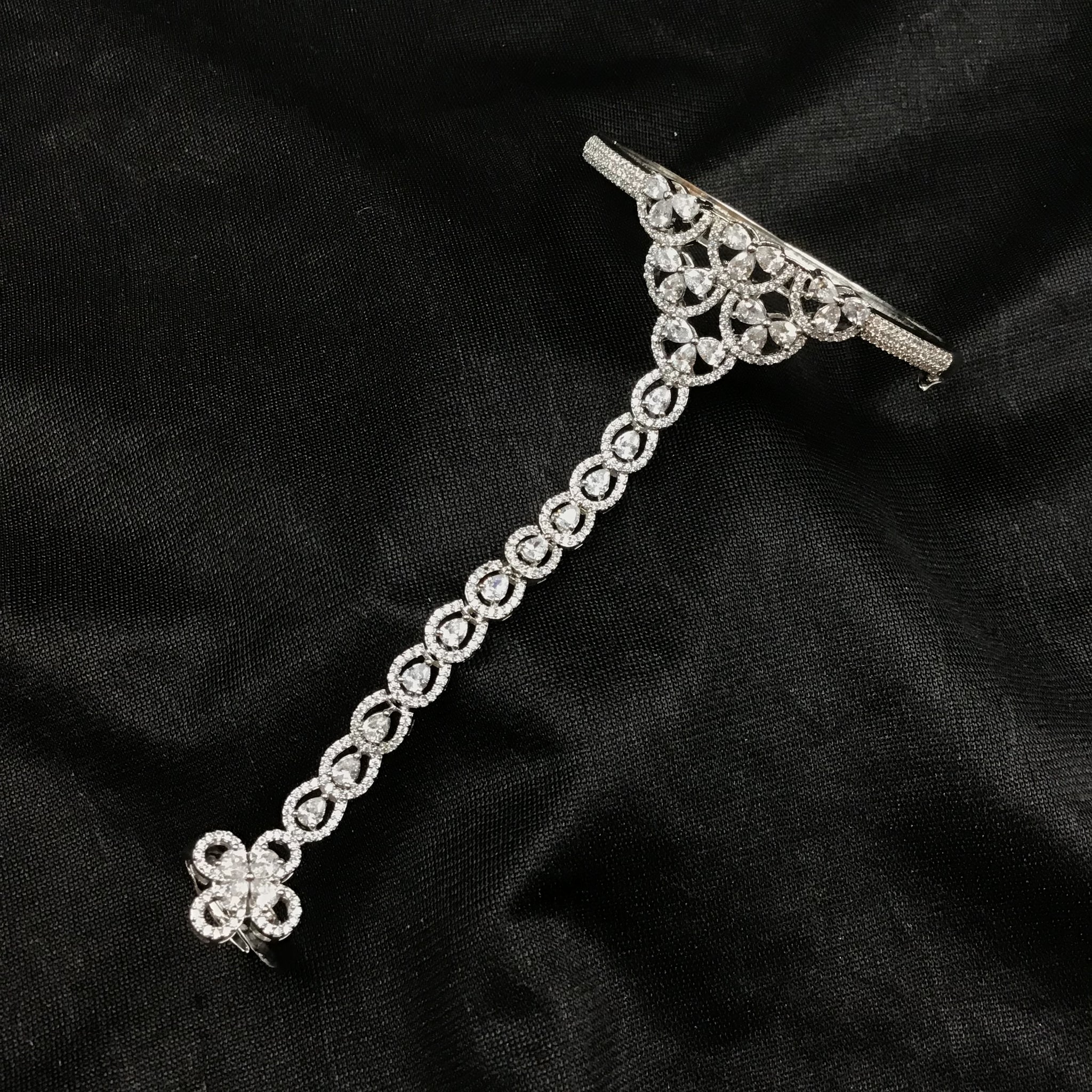Zircon/AD Hathphool 3213-11 - Dazzles Jewellery