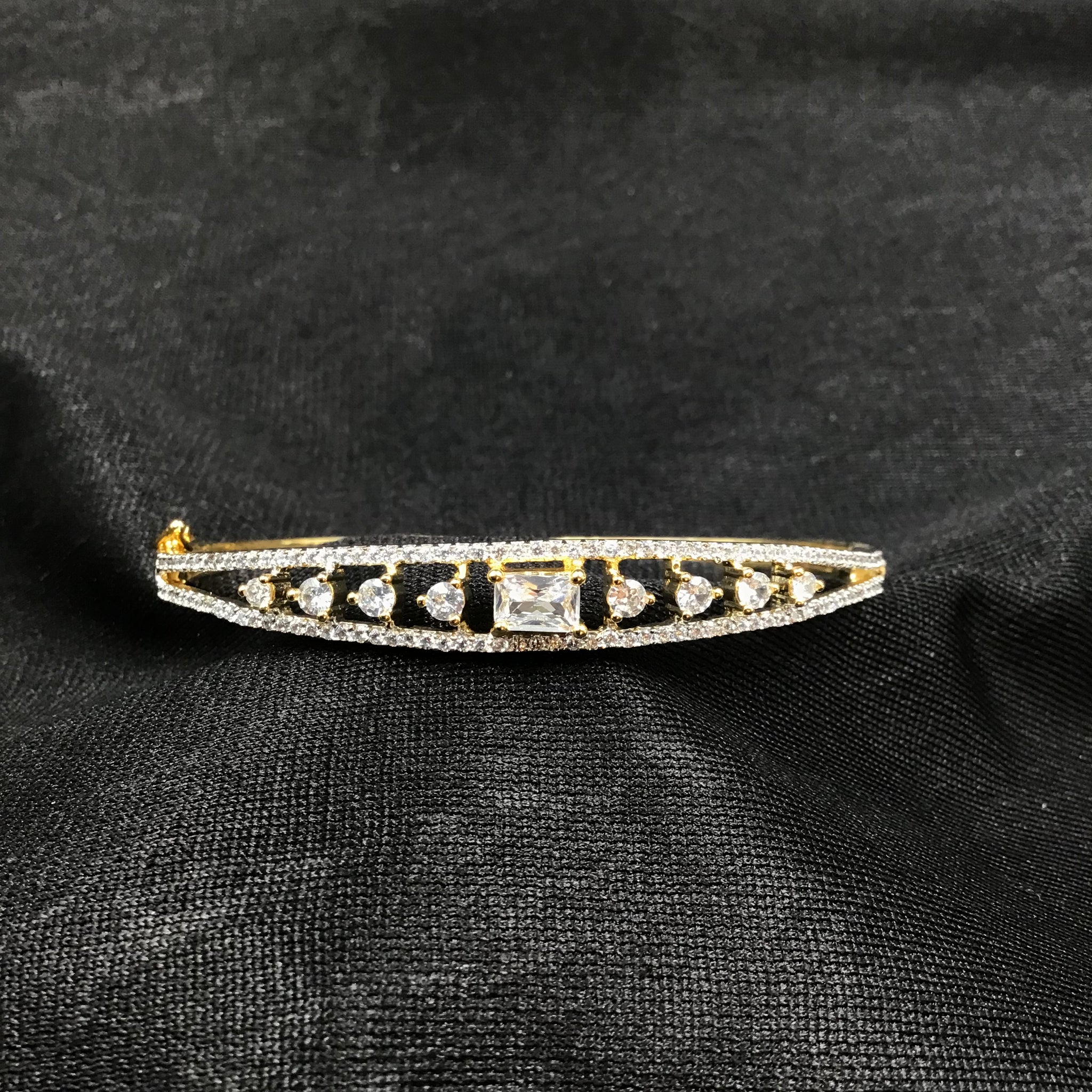 Openable Zircon/AD Bracelet 3223-11 - Dazzles Jewellery