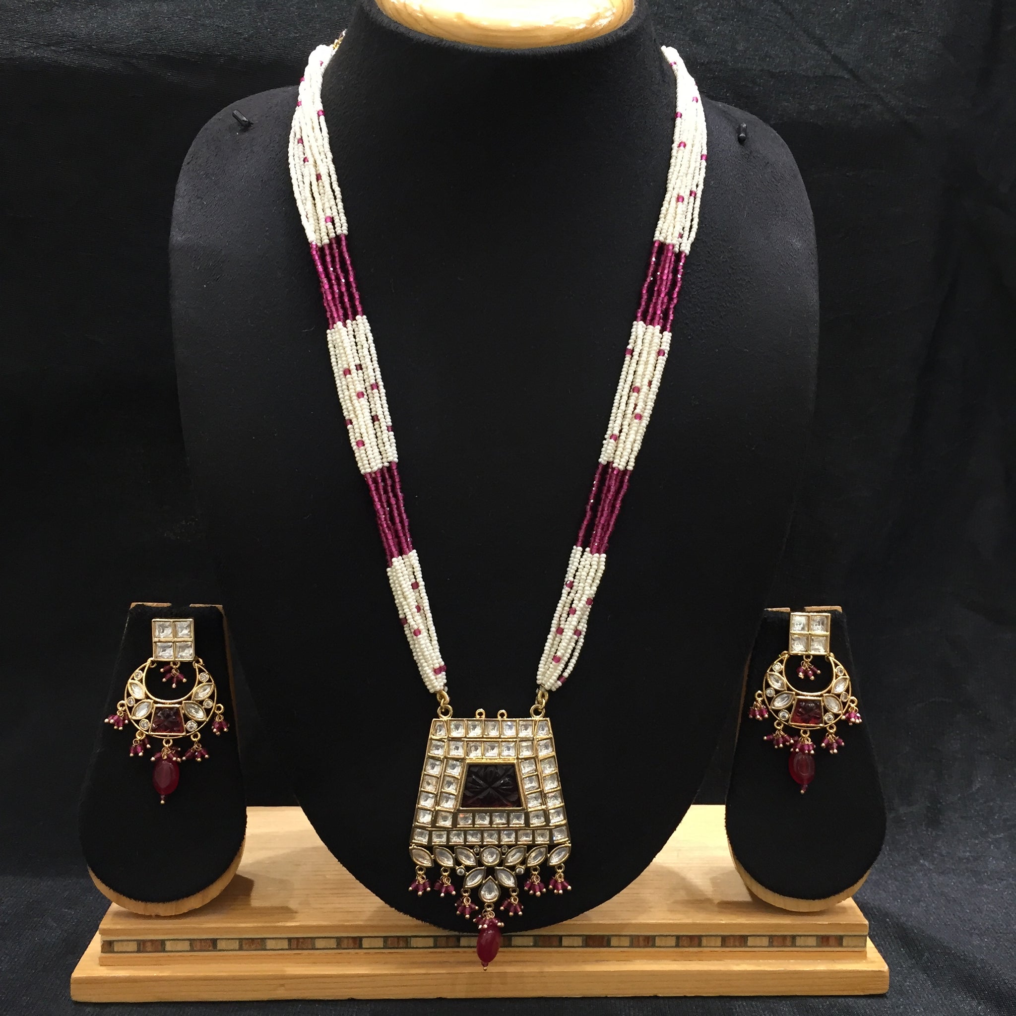 Medium Kundan Pendant Set 6110-4 - Dazzles Jewellery