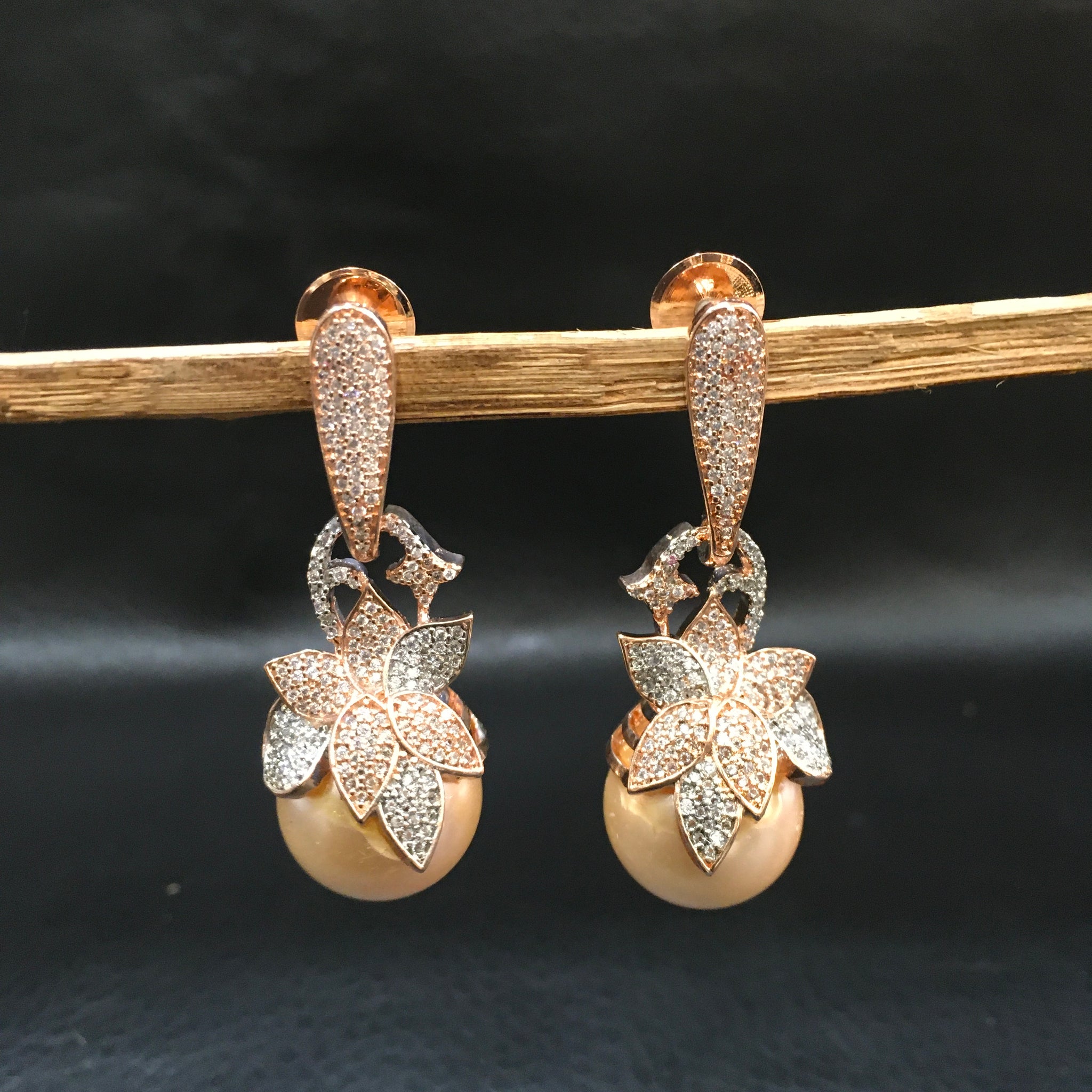 Light Zircon/AD Earring 4182-69 - Dazzles Jewellery