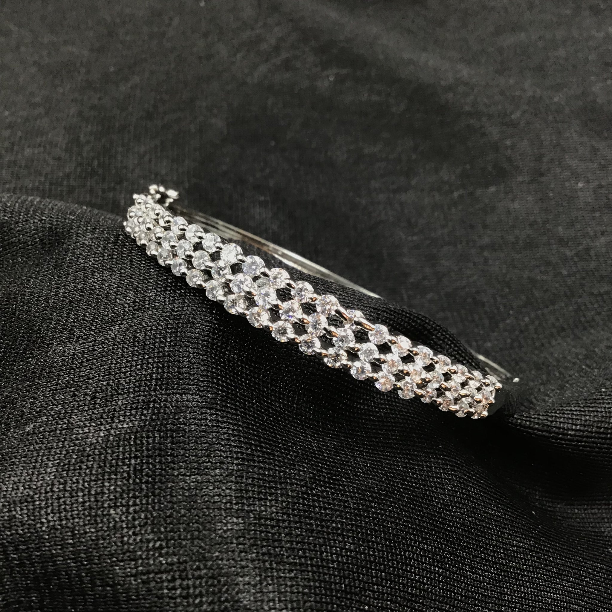 Openable Zircon/AD Bracelet 3219-11 - Dazzles Jewellery
