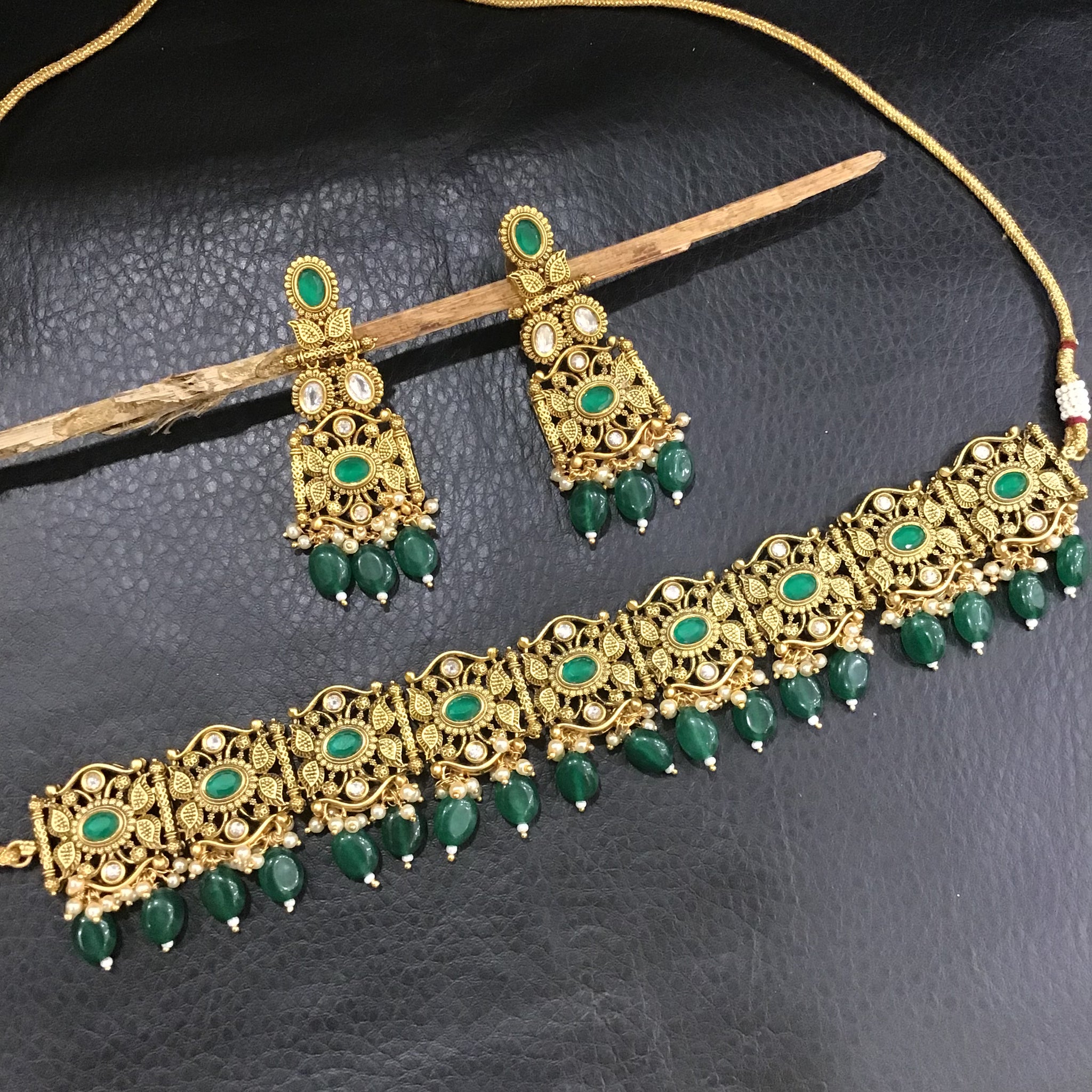 Green Gold Look choker set 16597-3744 - Dazzles Jewellery