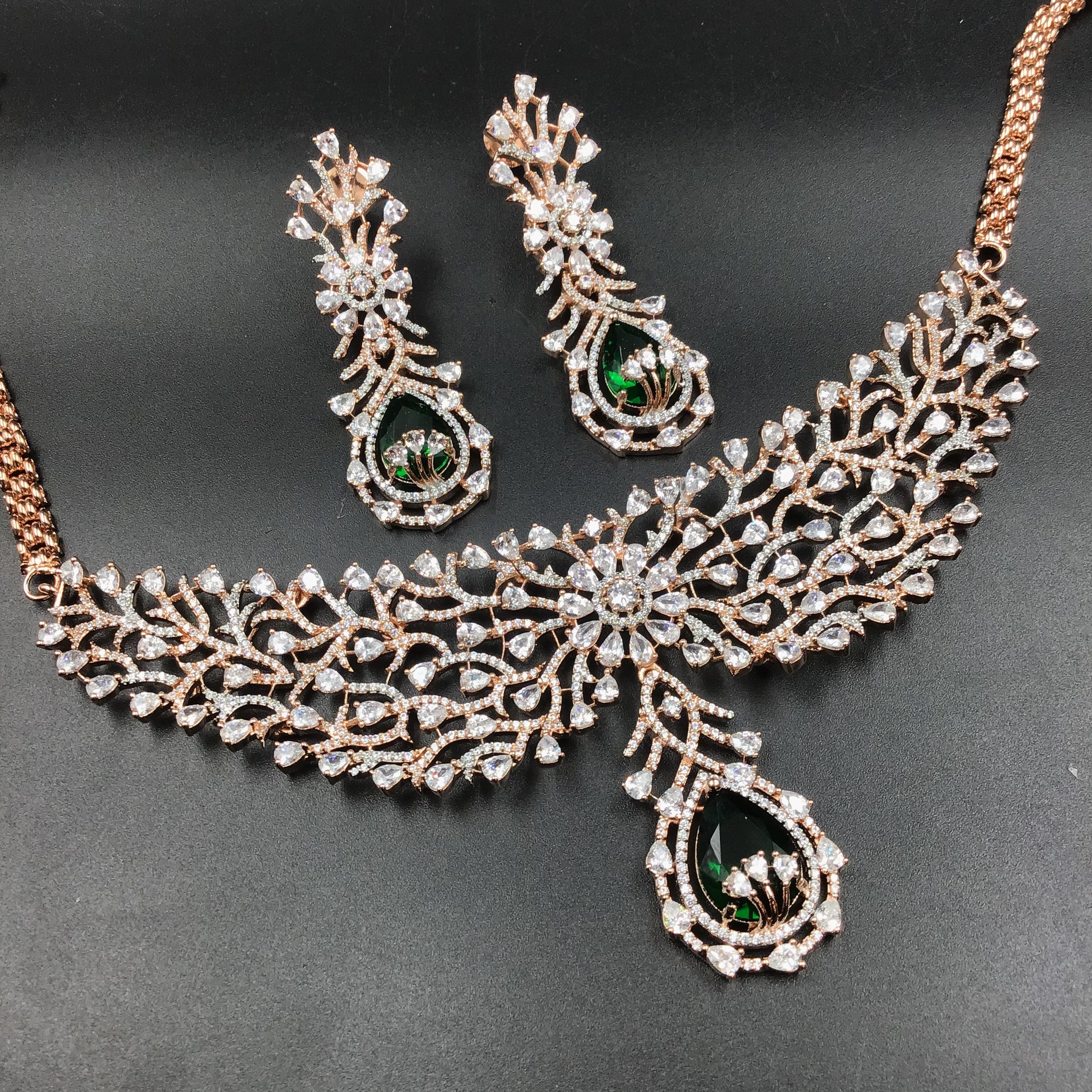 Choker Zircon/AD Necklace Set 4144-69 - Dazzles Jewellery