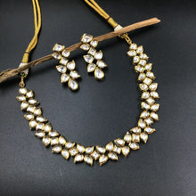 Round Neck Kundan Necklace Set 3702-28 - Dazzles Jewellery