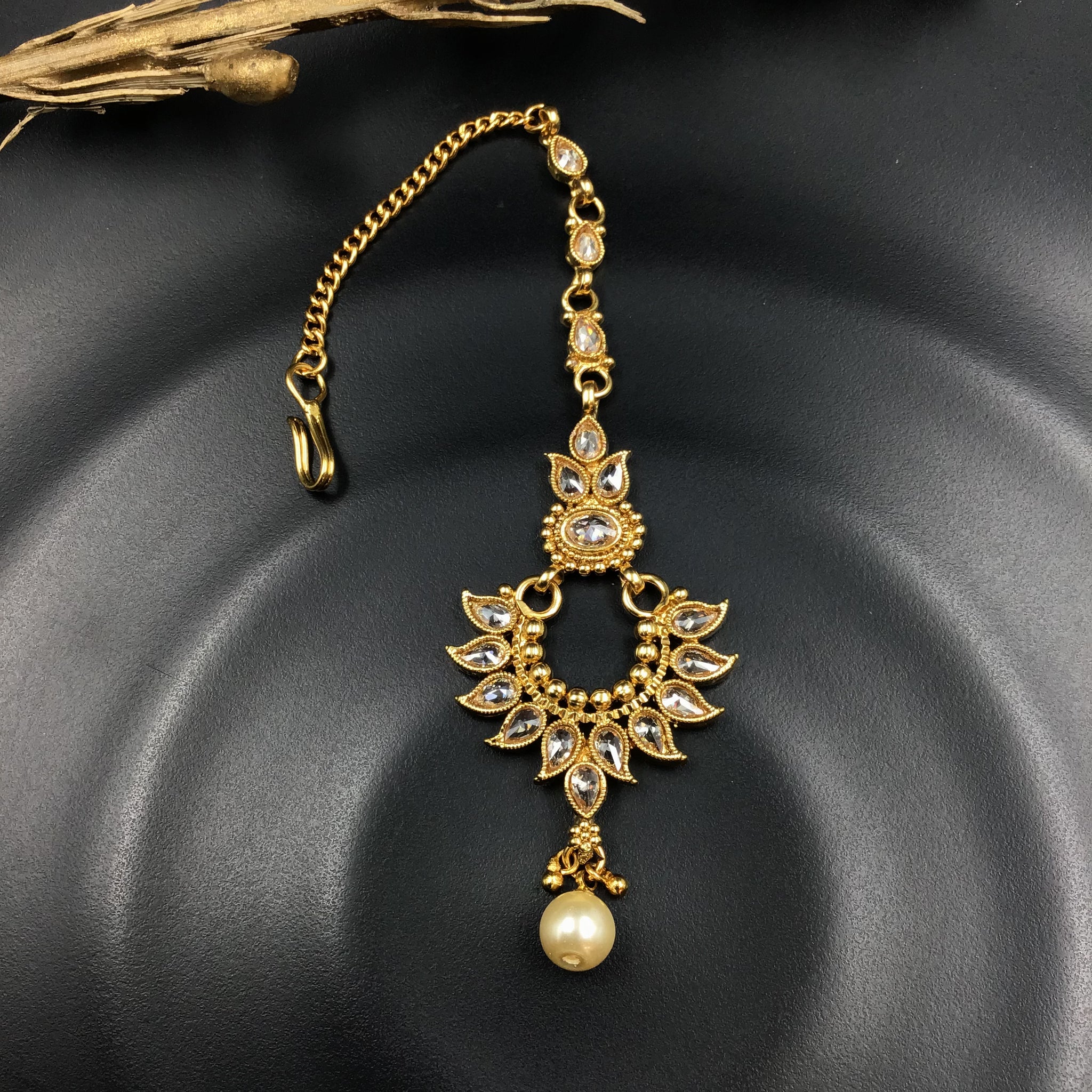 Maang Tikka Gold Look 2730-100-1 - Dazzles Jewellery