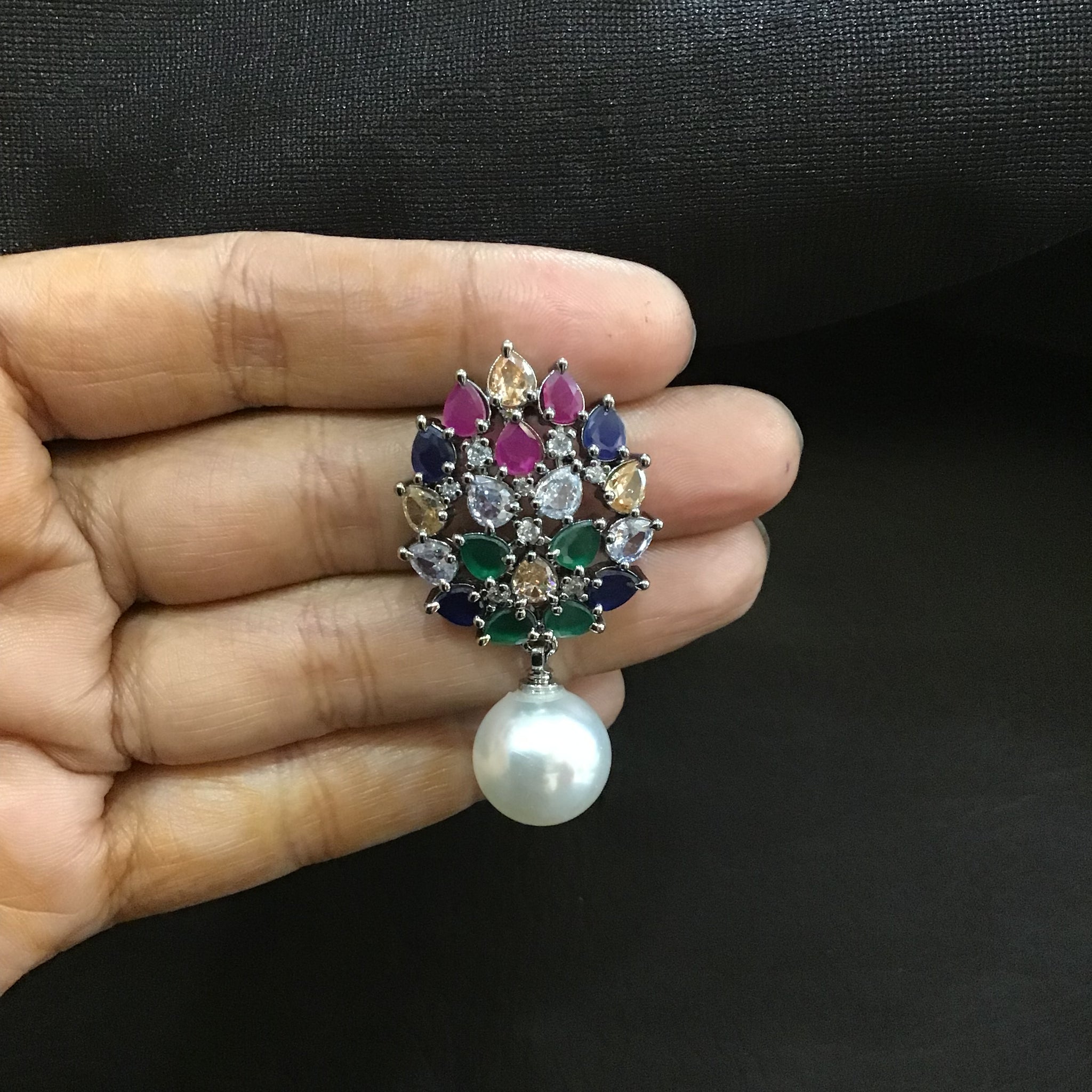 Zircon/AD Earring 1372-69 - Dazzles Jewellery