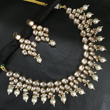 Round Neck Kundan Necklace 4258-68 - Dazzles Jewellery