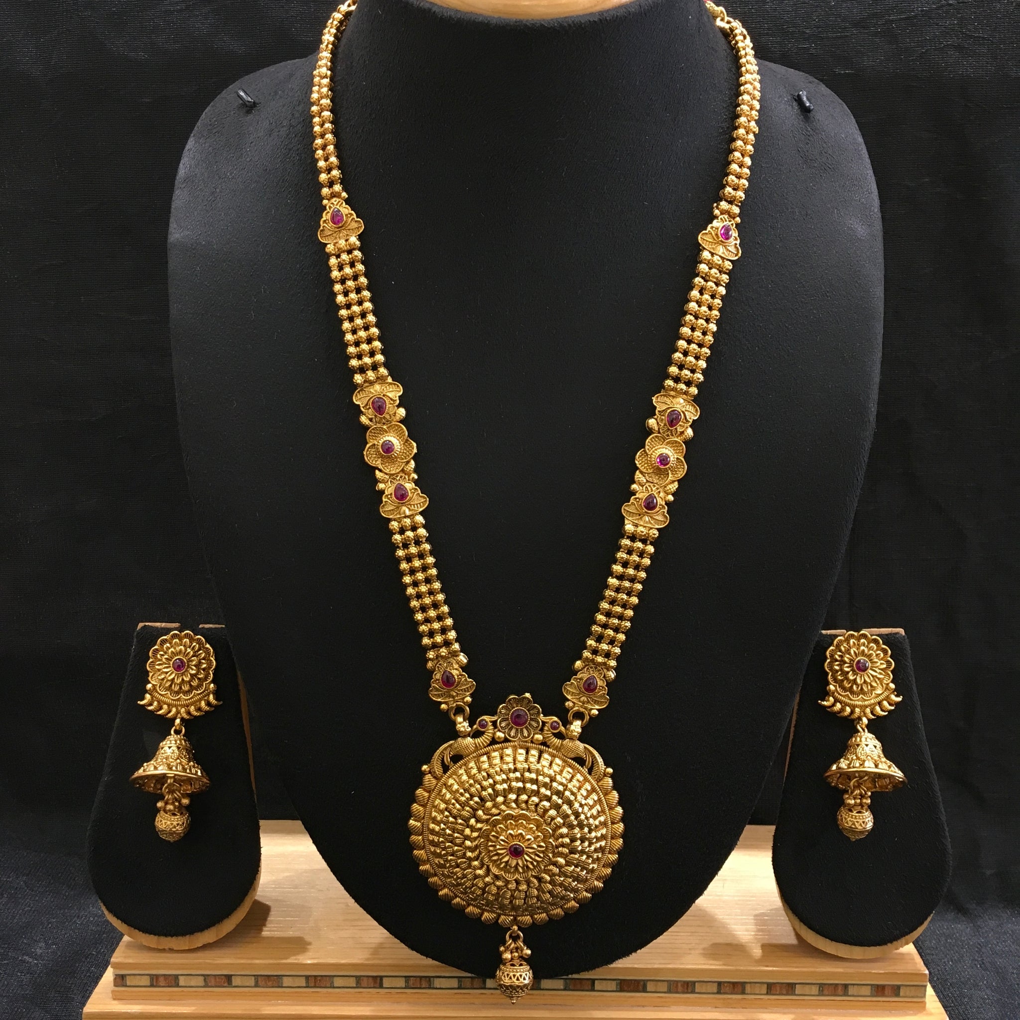 Long Neck Antique Necklace Set 5866-28 - Dazzles Jewellery