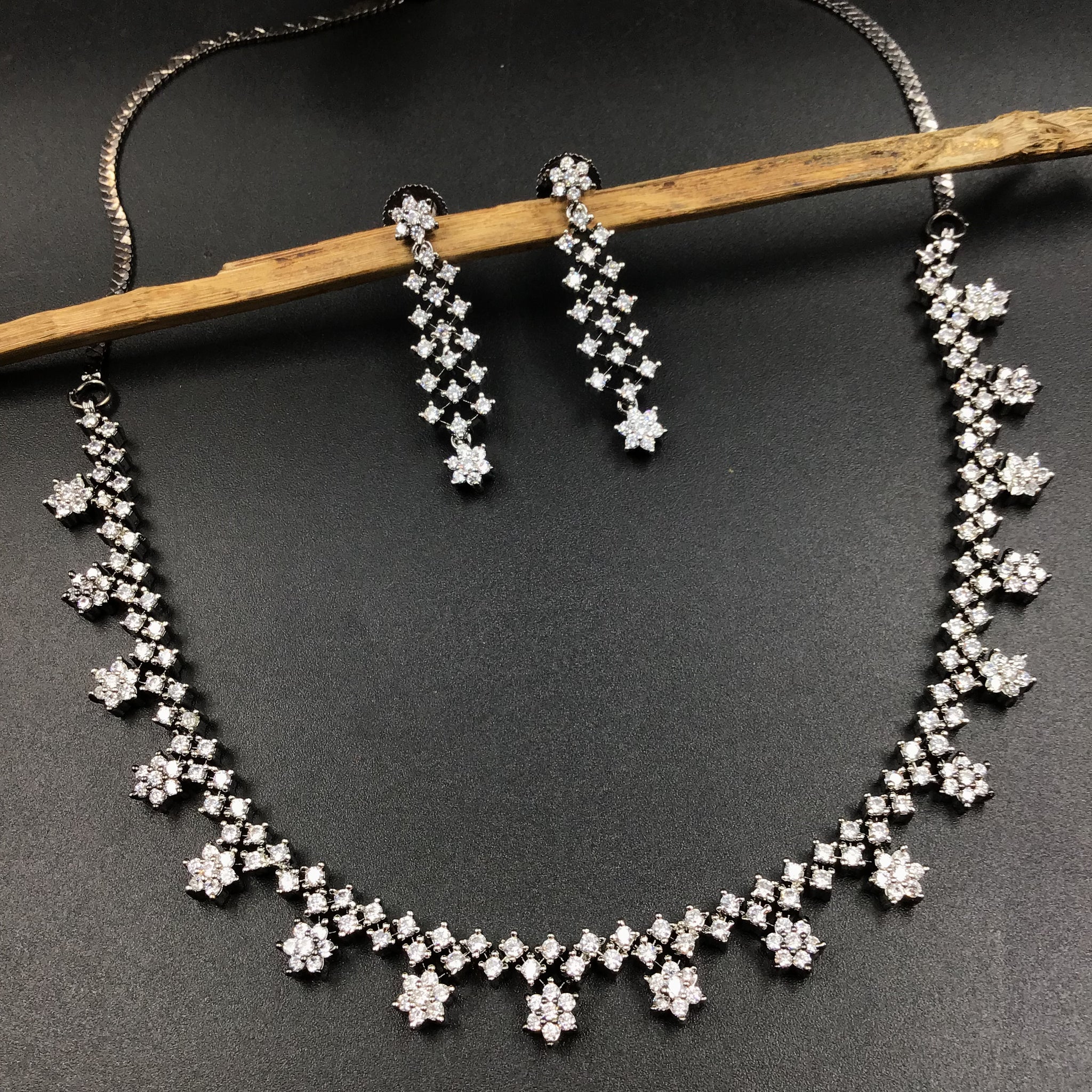 Gray Zircon/AD Necklace Set 18452-5634 - Dazzles Jewellery