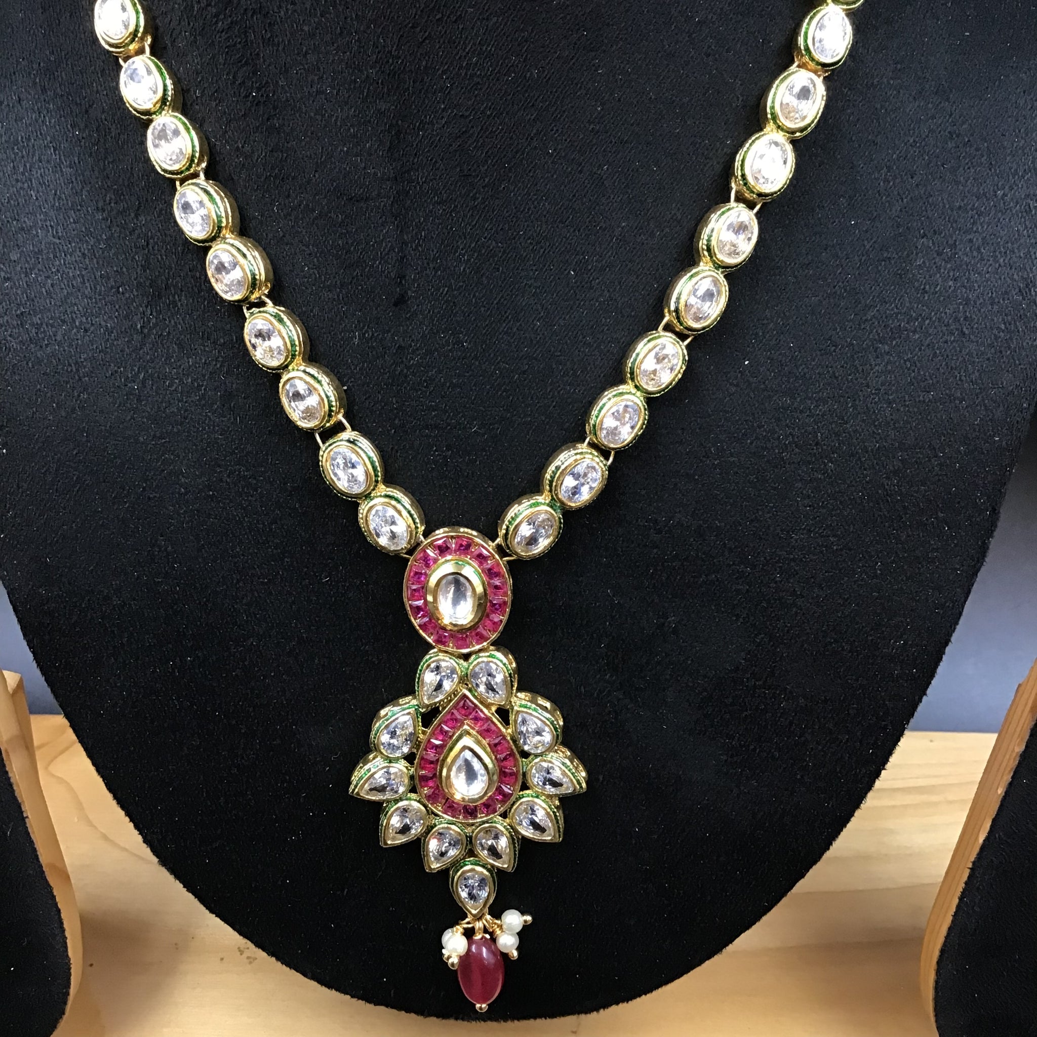 Round Neck Polki Necklace Set 4867-21 - Dazzles Jewellery
