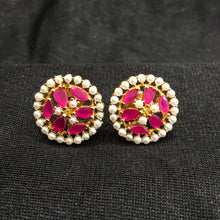 Tops/Studs Jadau Earring 5982-65 - Dazzles Jewellery