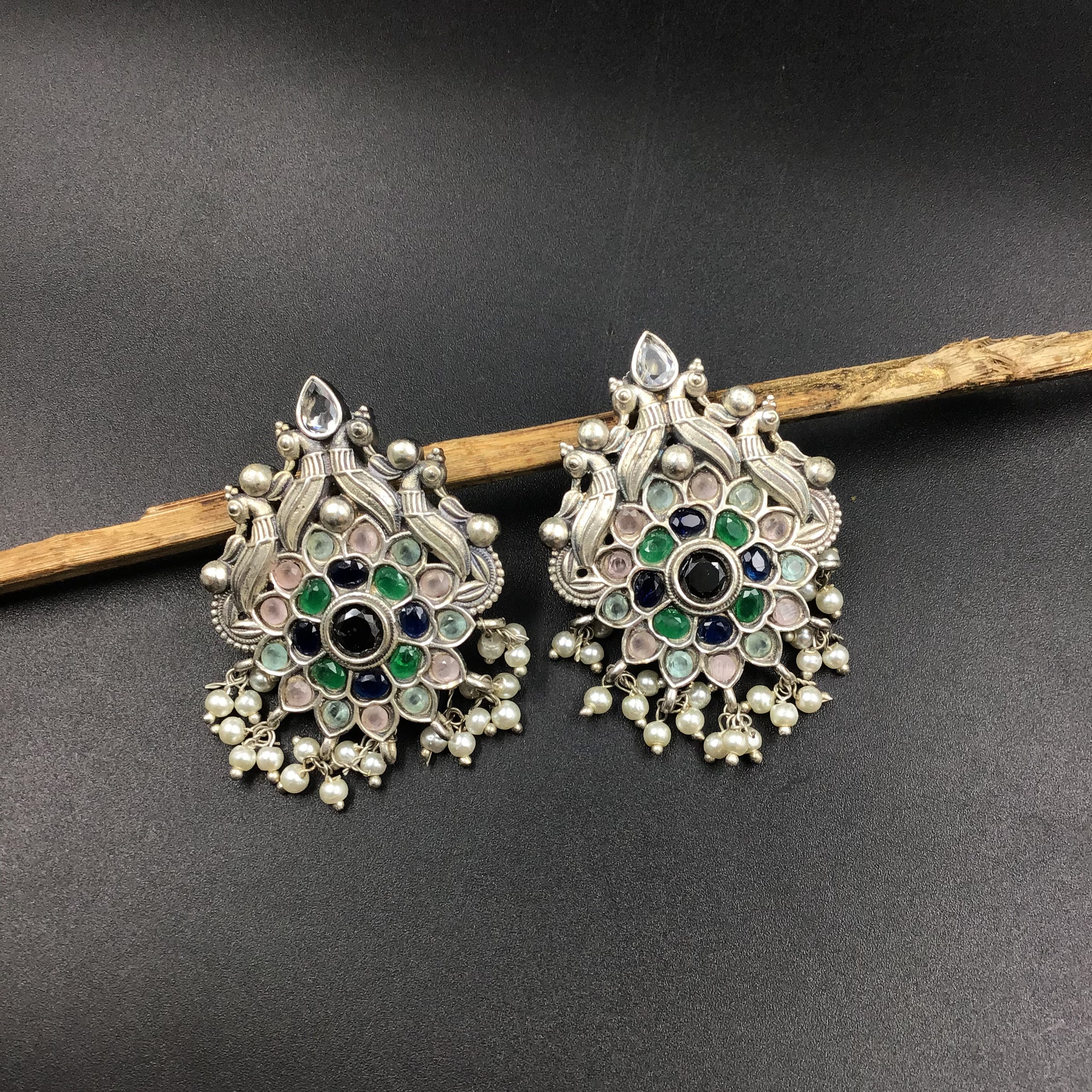 Tops/Studs Oxidized Earring 4676-59 - Dazzles Jewellery