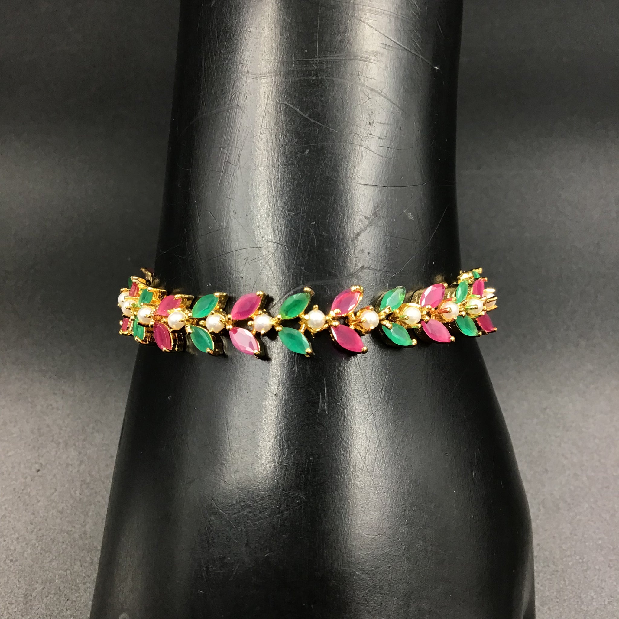 Adjustable Jadau Bracelet 5971-65 - Dazzles Jewellery