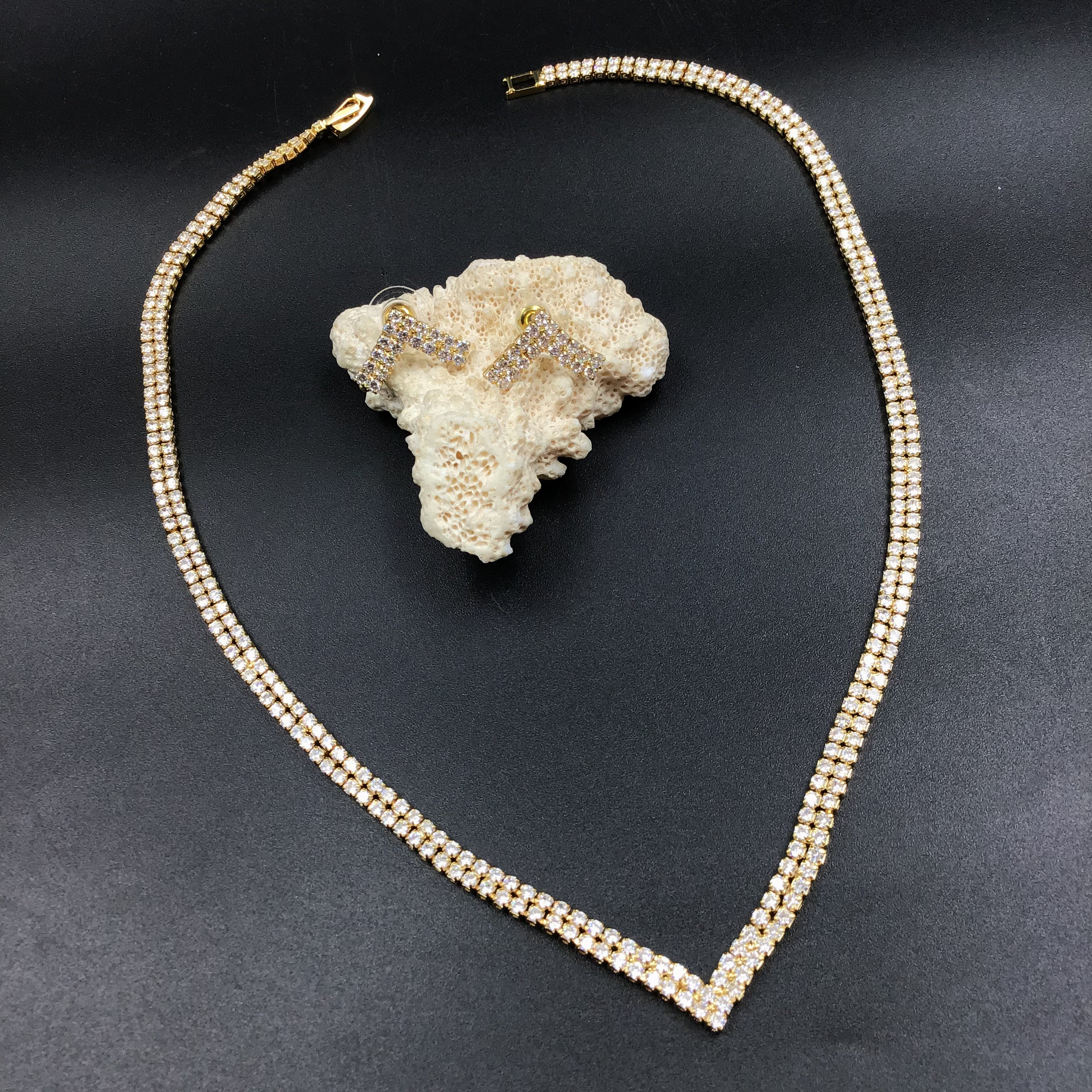 Buy Round Neck Zircon/AD Necklace Set 7171-33 Online 7130479067189