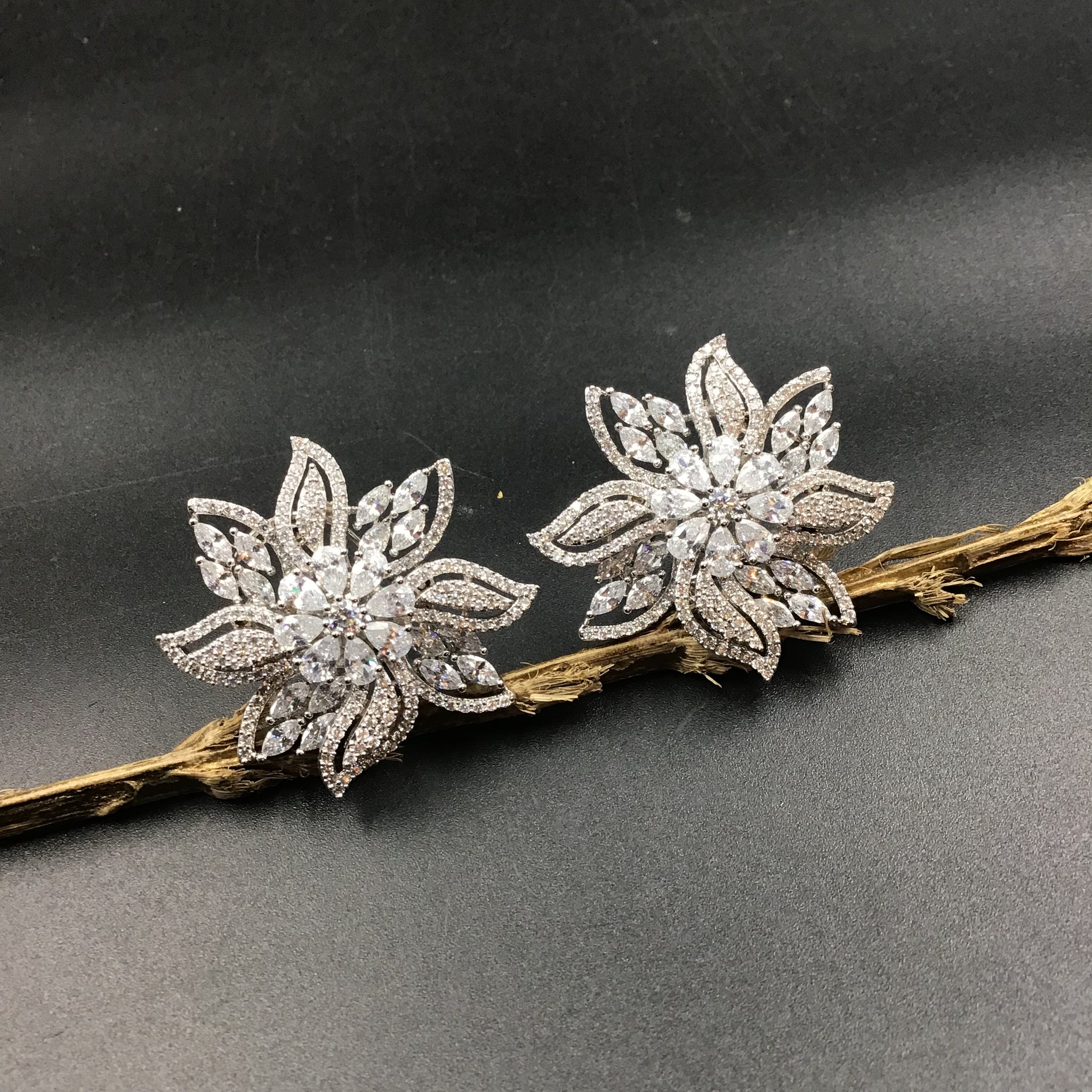 Silver Zircon/AD Earring - Dazzles Jewellery