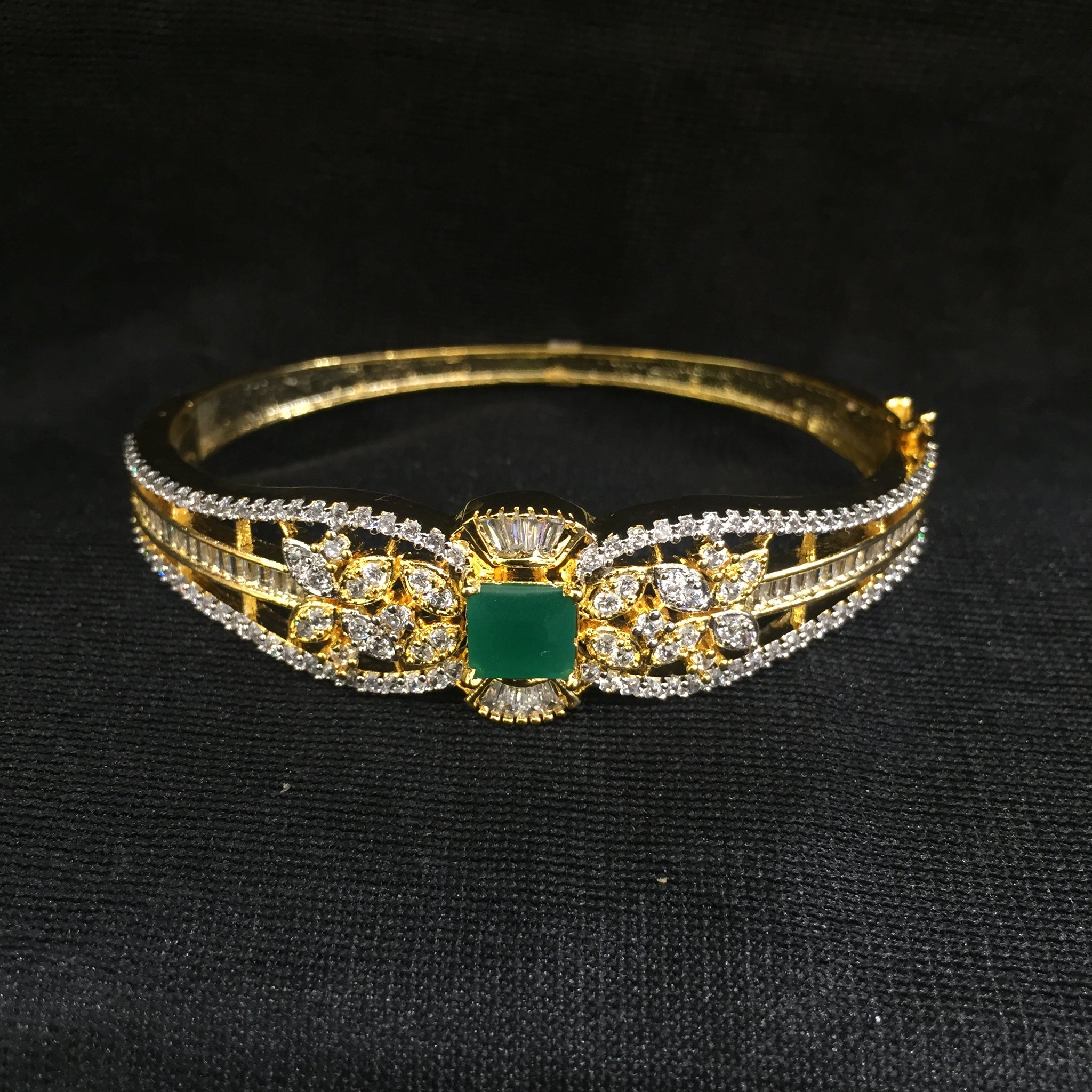 Green Bracelet - Dazzles Jewellery