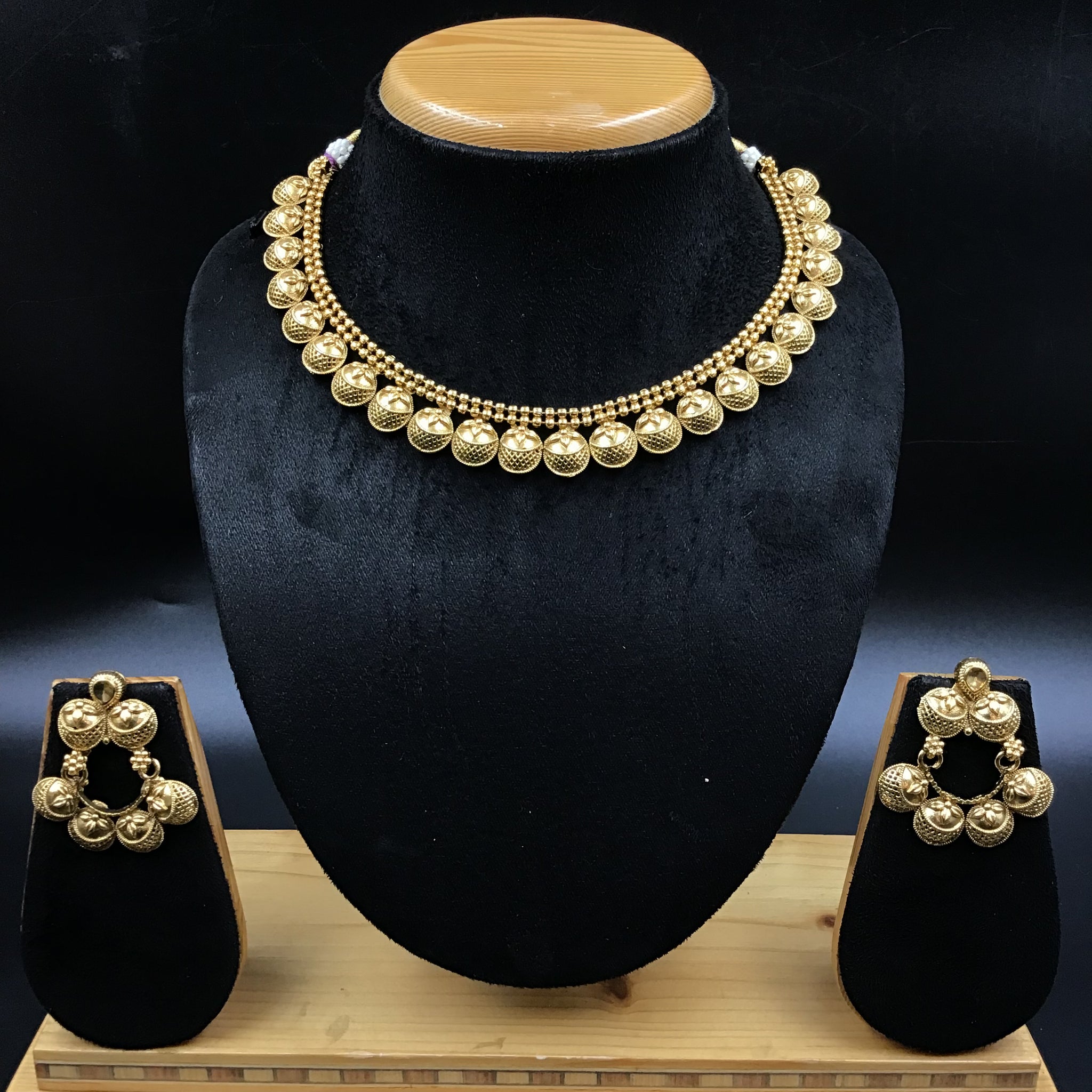 Round Neck Gold Look Necklace Set 6004-33 - Dazzles Jewellery