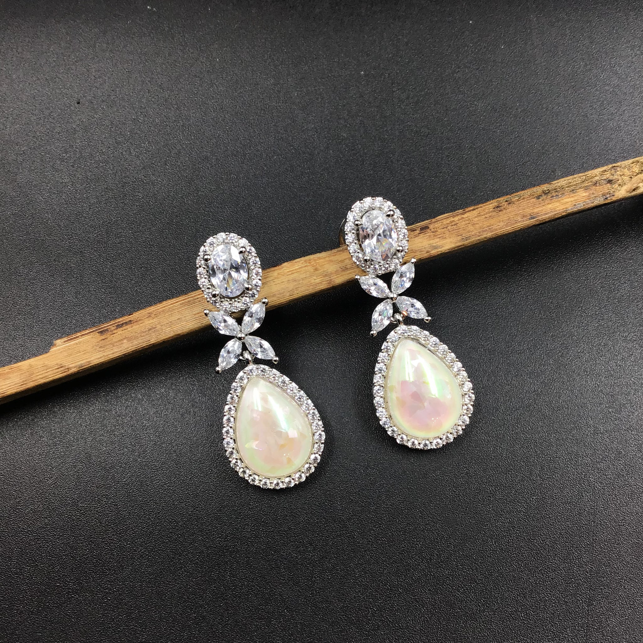 Light Earring Zircon/AD Earring 7396-34 - Dazzles Jewellery