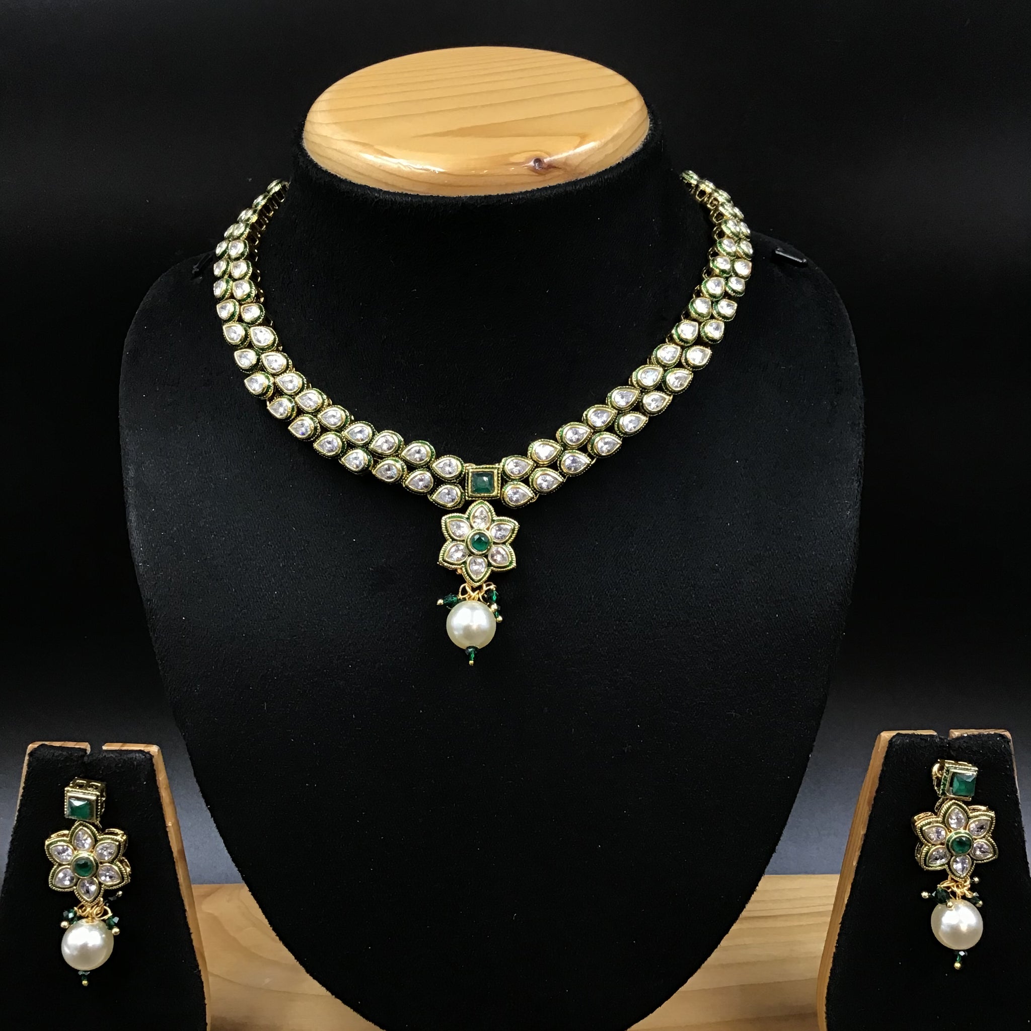 Round Neck Polki Necklace Set 4877-21 - Dazzles Jewellery