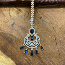 Zircon/AD Maang Tikka 1360-69 - Dazzles Jewellery