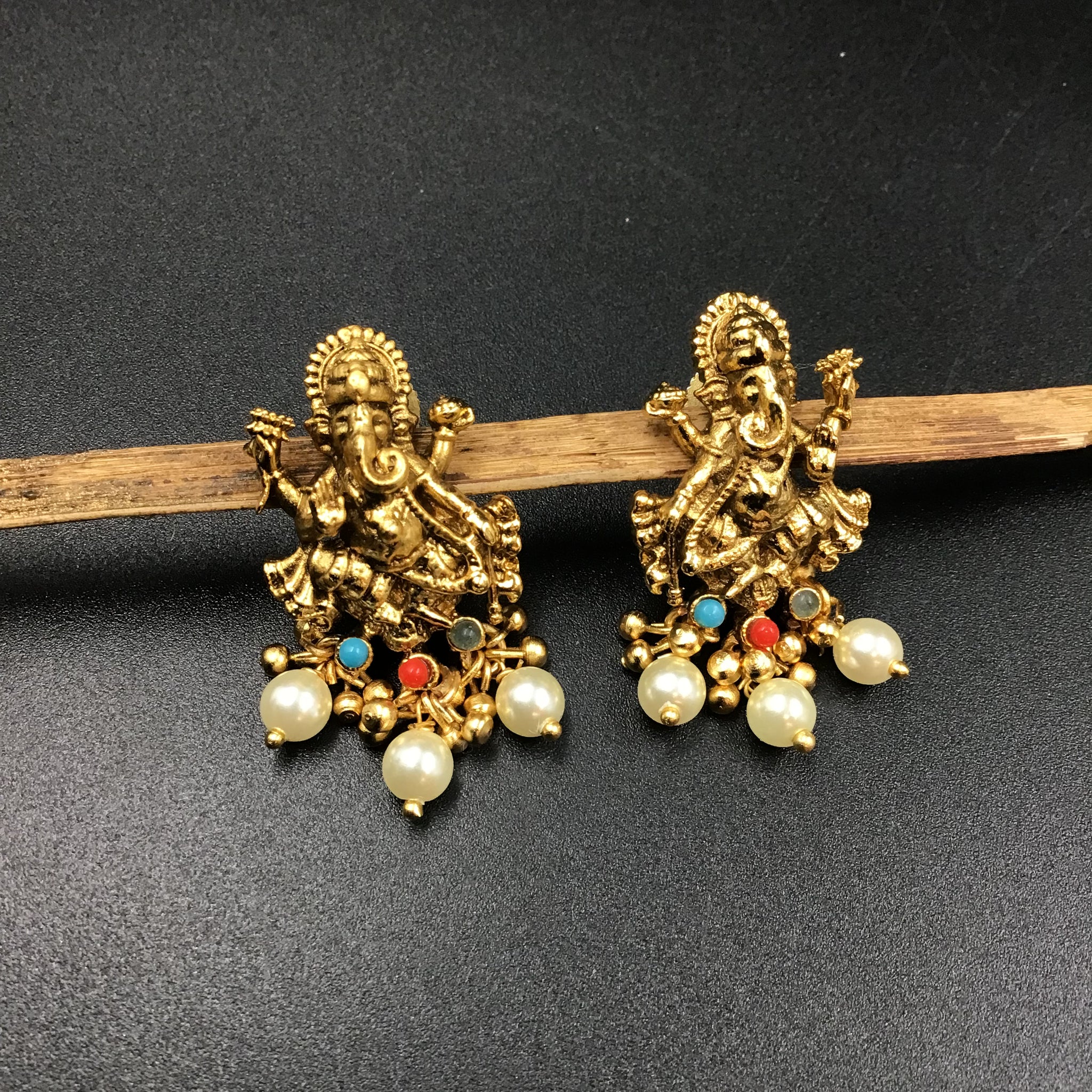 Tops/Studs Temple Earring 3920-28 - Dazzles Jewellery