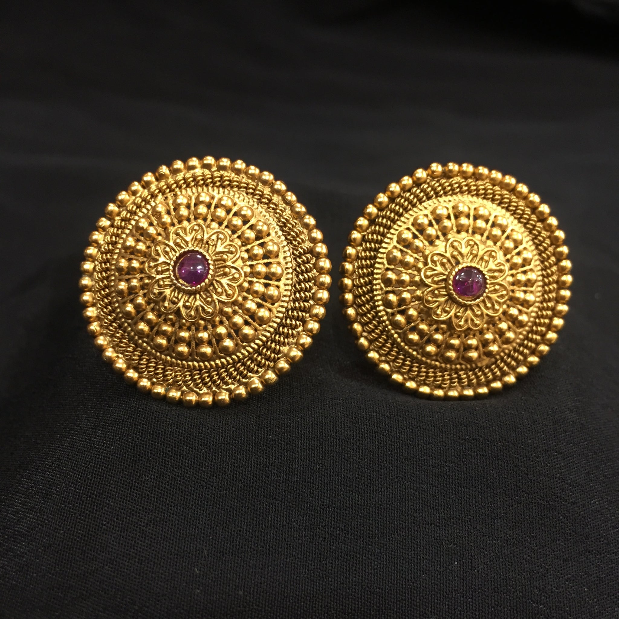 Tops/Studs Antique Earring 3860-28 - Dazzles Jewellery