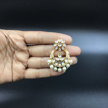 White Kundan Chandbali 17129 - Dazzles Jewellery