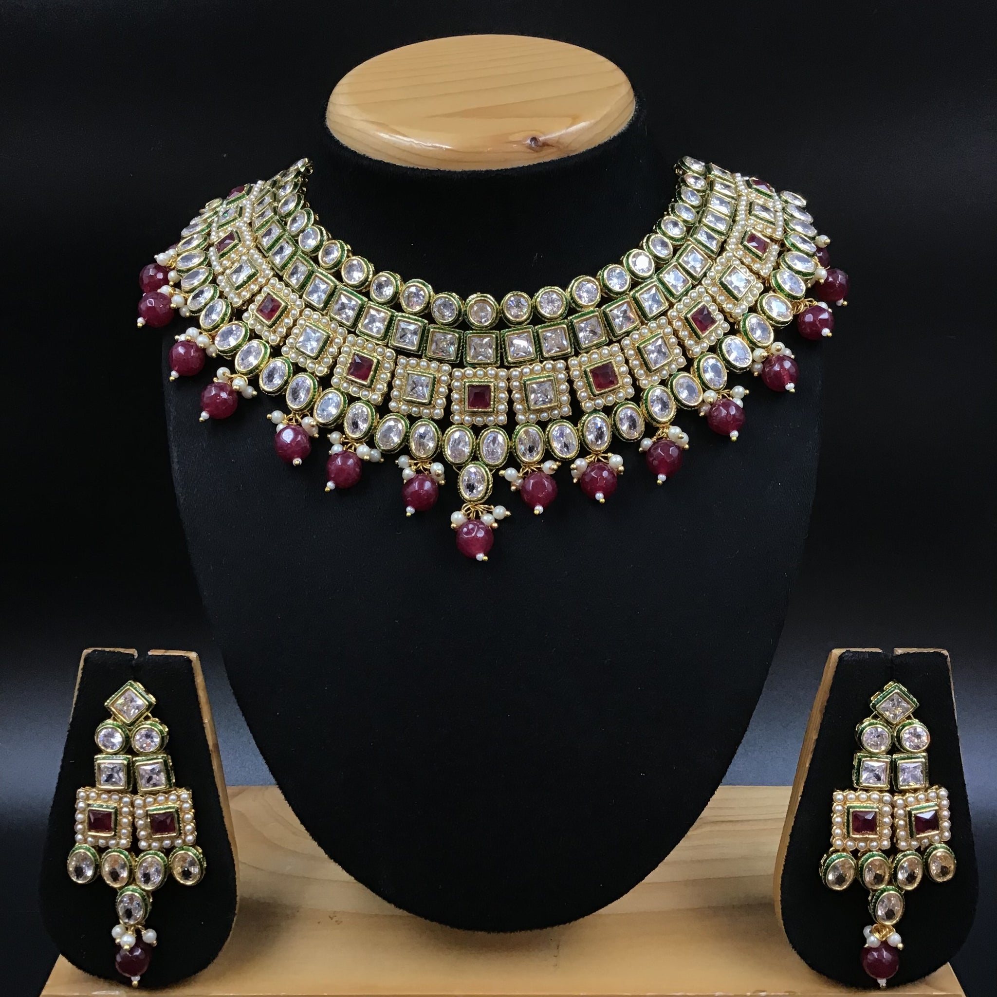 Round Neck Polki Necklace Set 4864-21 - Dazzles Jewellery