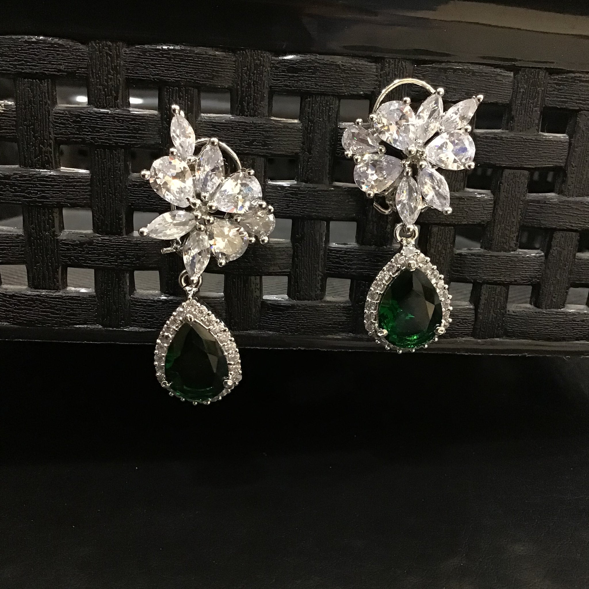 Zircon/AD Earring 1103-69 - Dazzles Jewellery