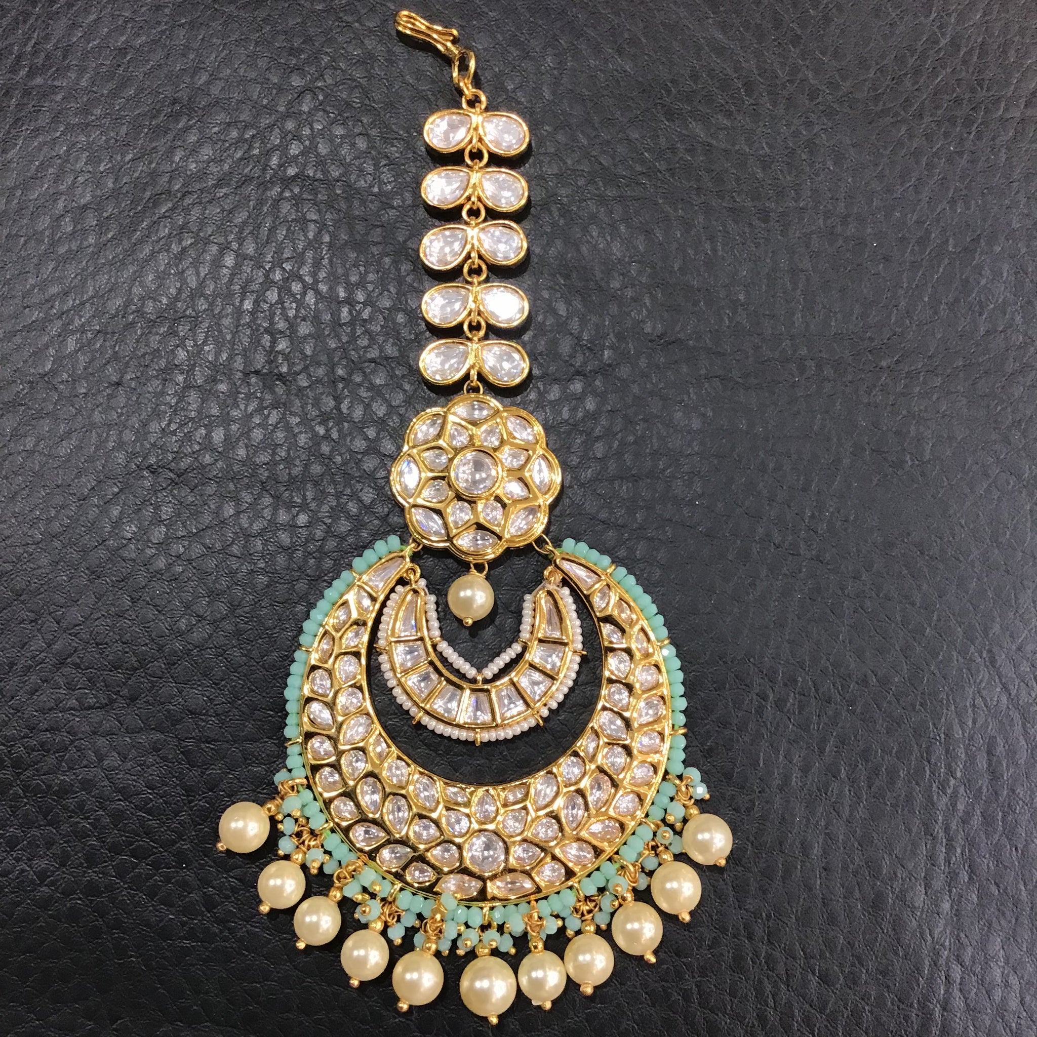 Kundan Mint Green Maang Tikka 18862-6044 - Dazzles Jewellery