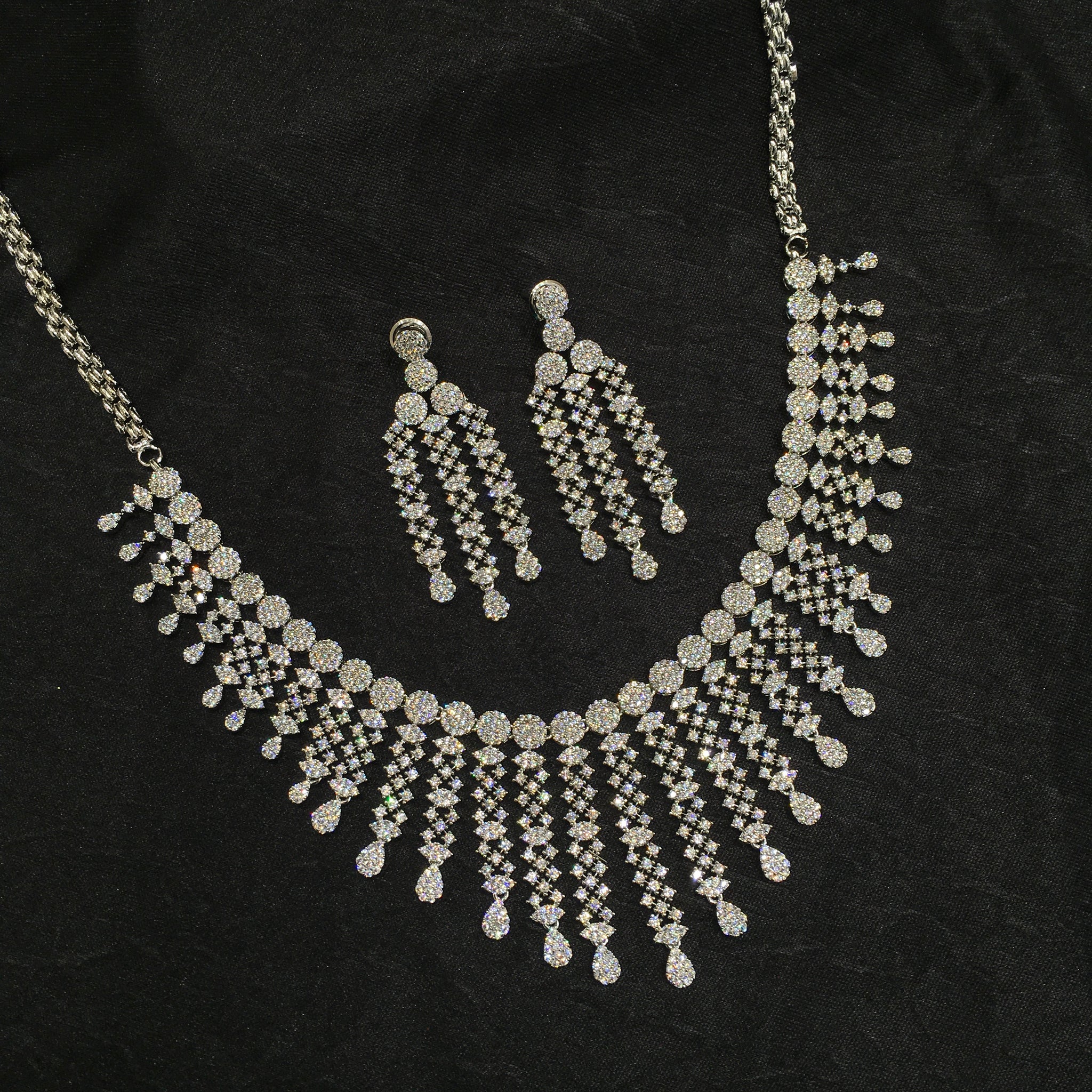 Round Neck Zircon/AD Necklace Set 6123-08 - Dazzles Jewellery