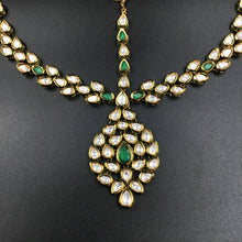 Green Color Kundan Bridal Mathapatti 15489 - Dazzles Jewellery