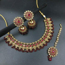 Round Neck Antique Necklace Set 4646-33 - Dazzles Jewellery