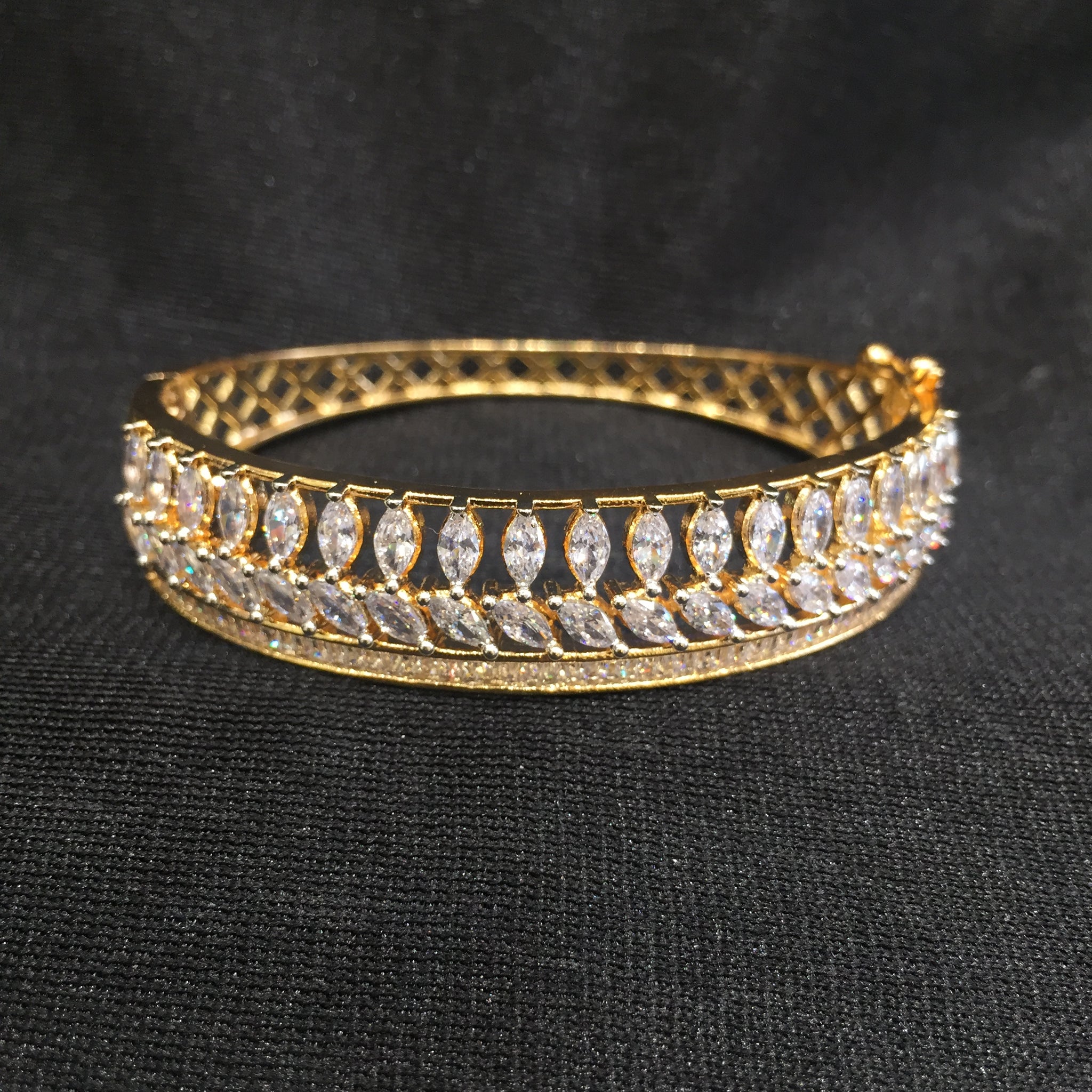 Zircon/AD Bracelet 6142-08 - Dazzles Jewellery