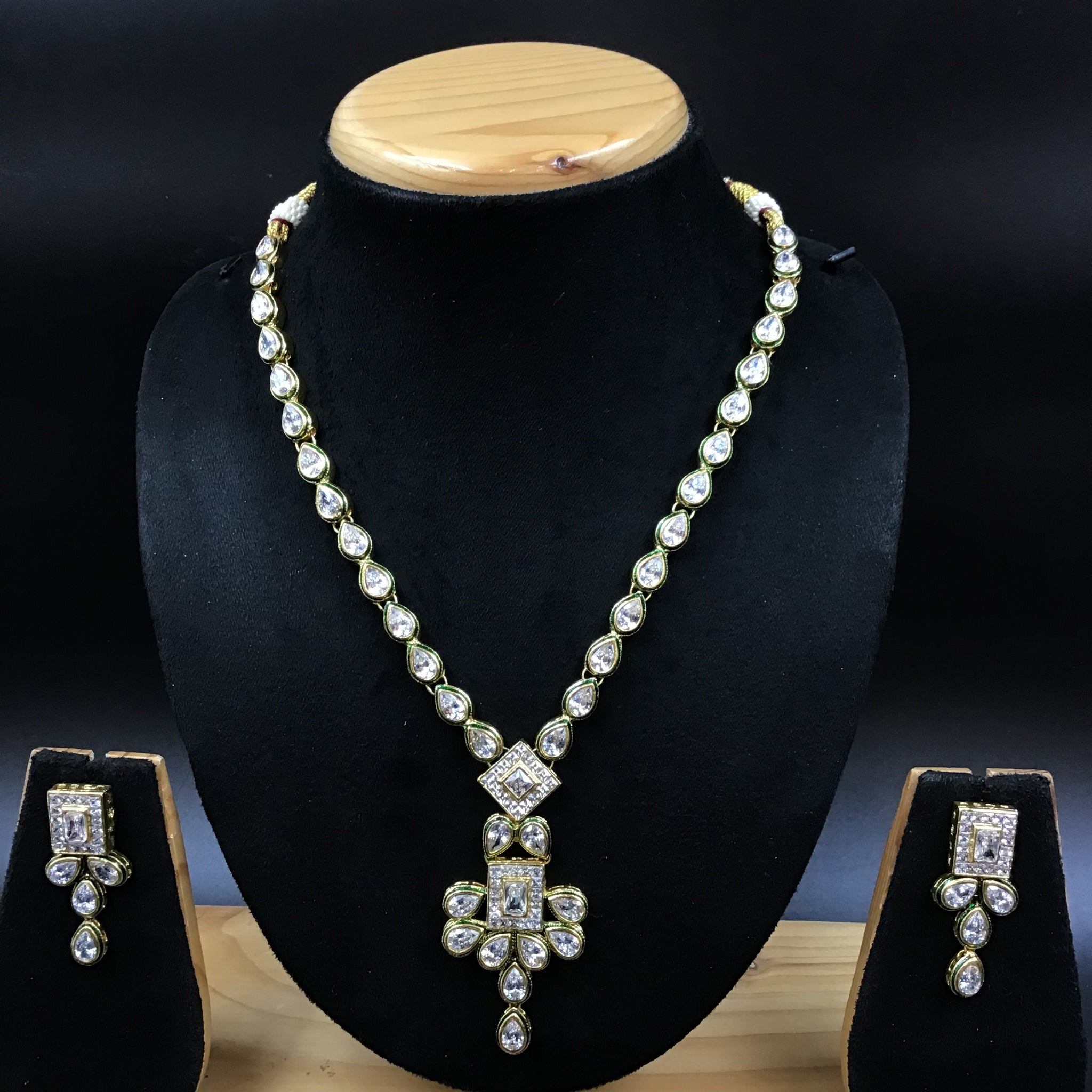 Round Neck Polki Necklace Set 4876-21 - Dazzles Jewellery