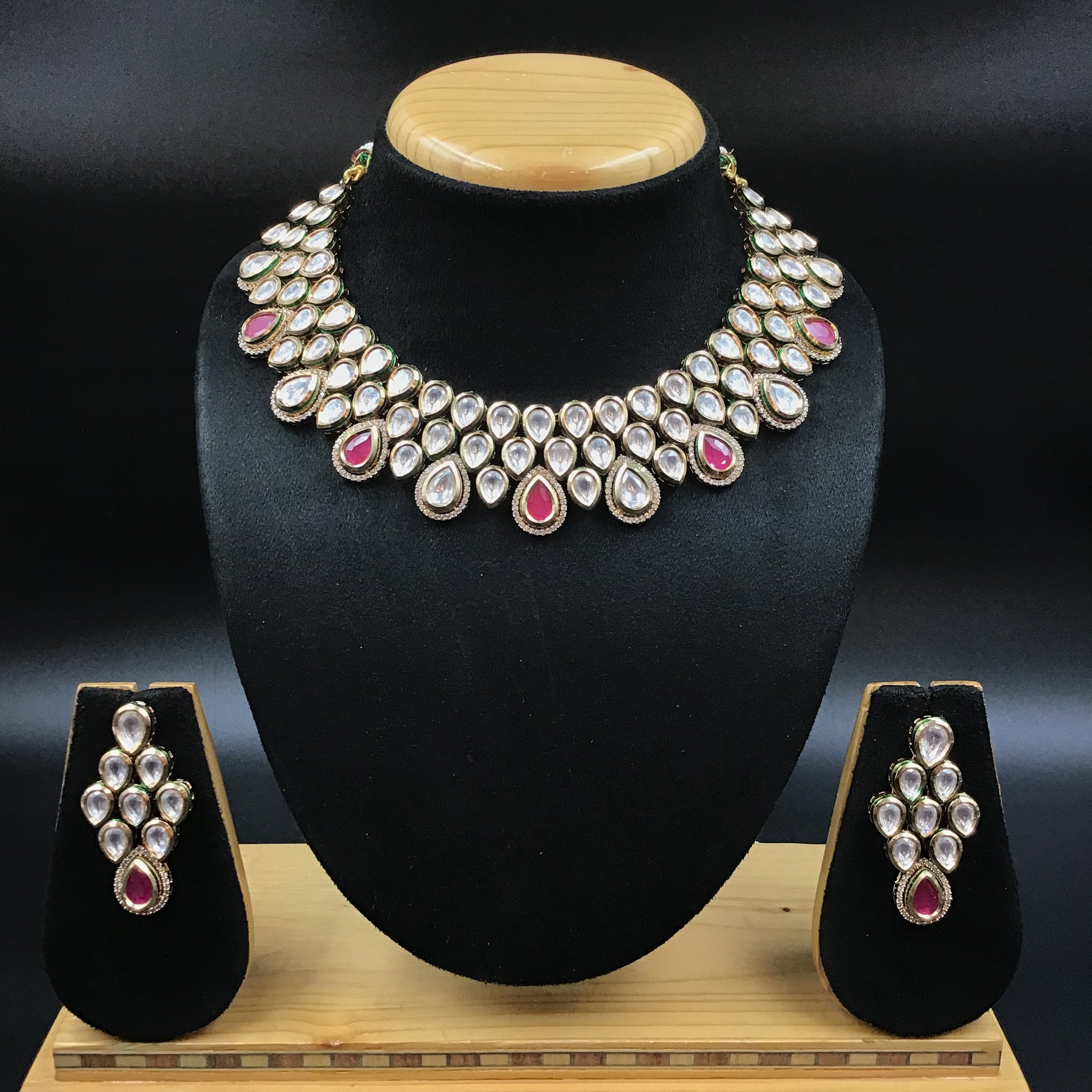 Kundan Necklace Set 2647-28 - Dazzles Jewellery